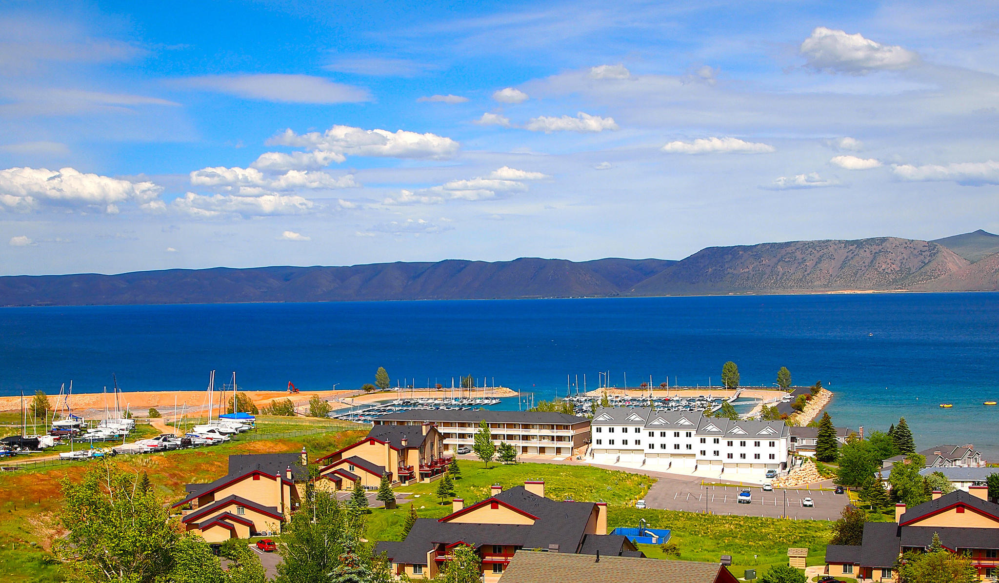 HARBOR VILLAGE - Residential