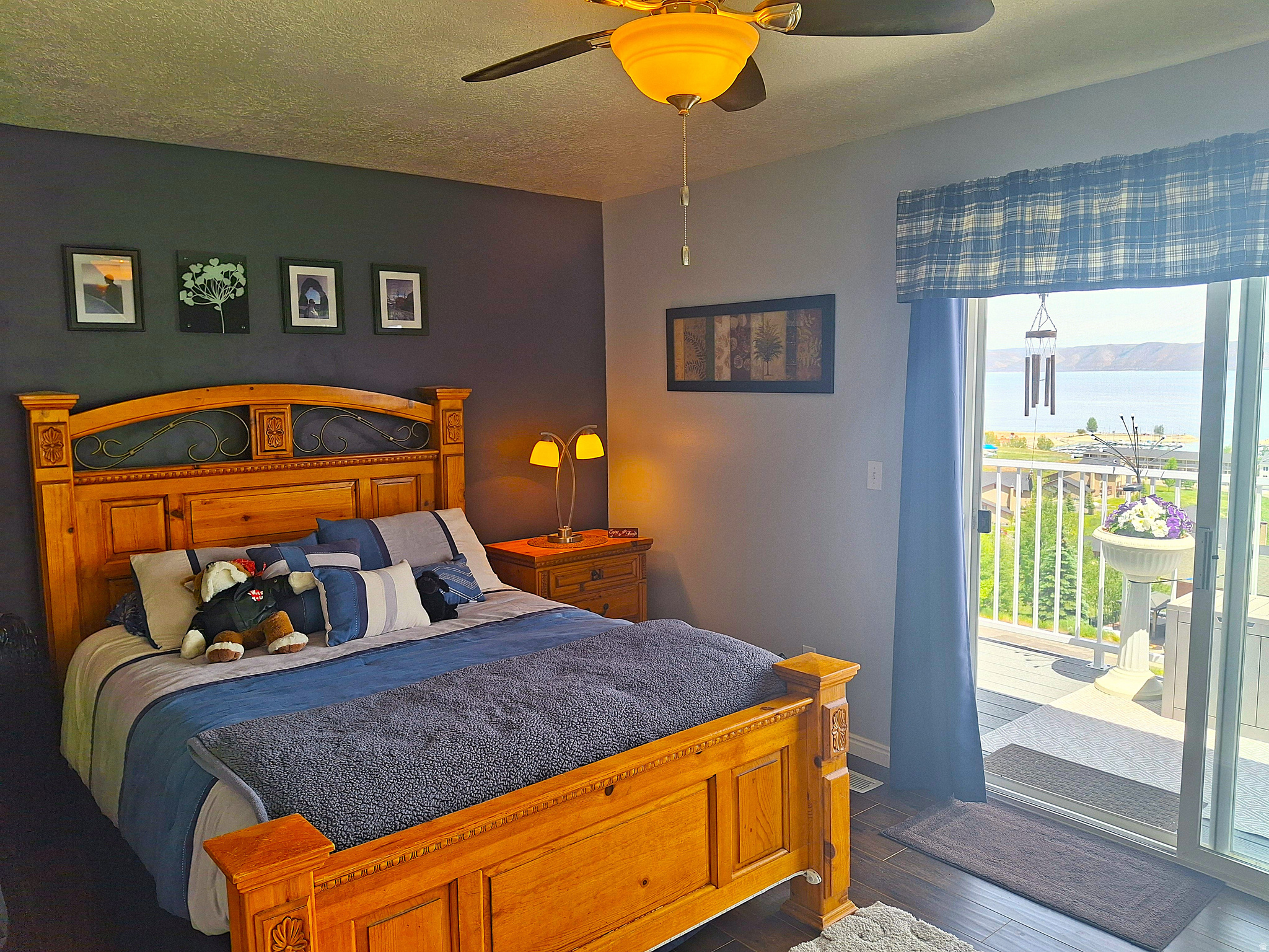HARBOR VILLAGE - Residential