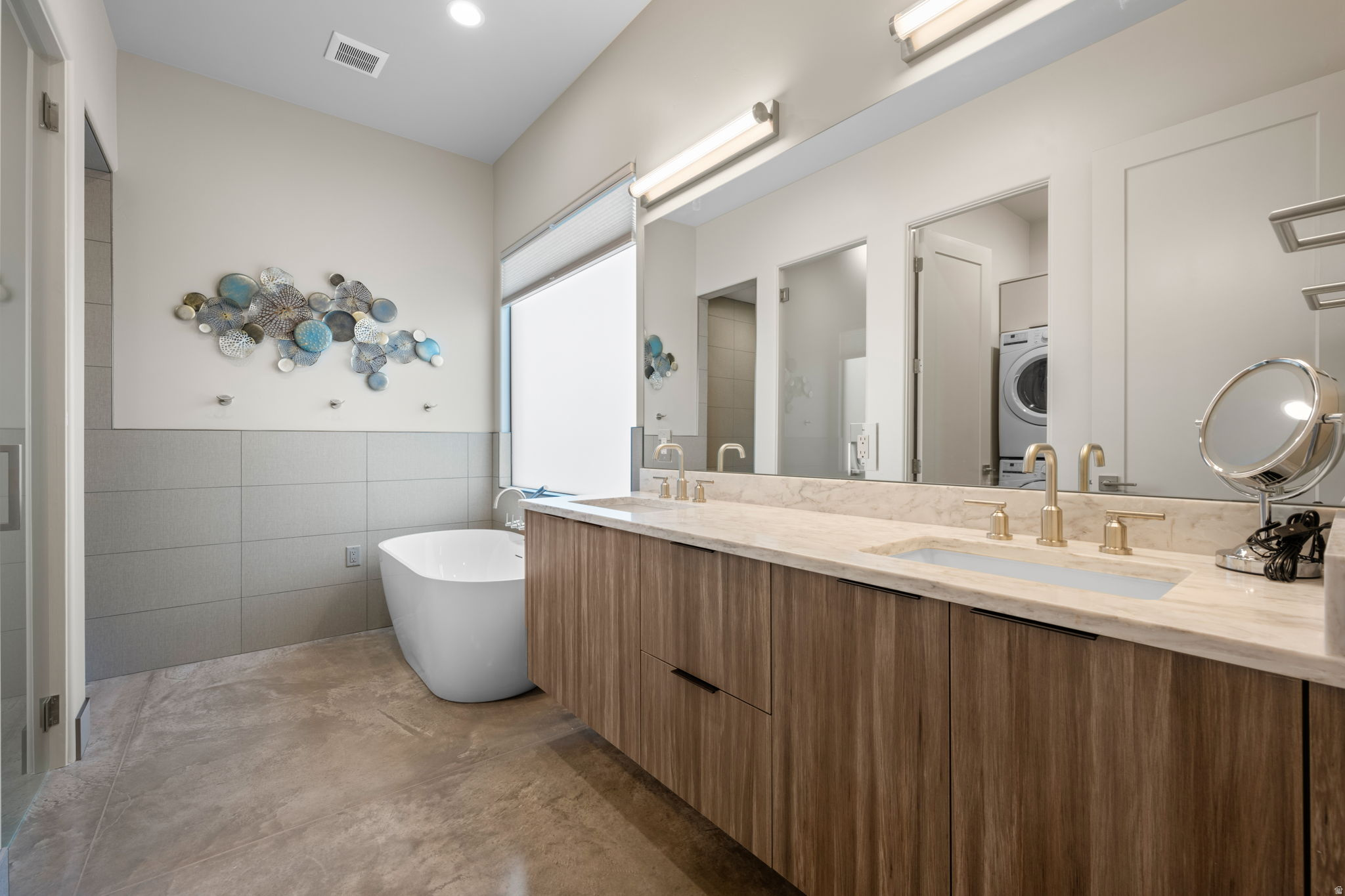 SHINAVA RIDGE - Residential