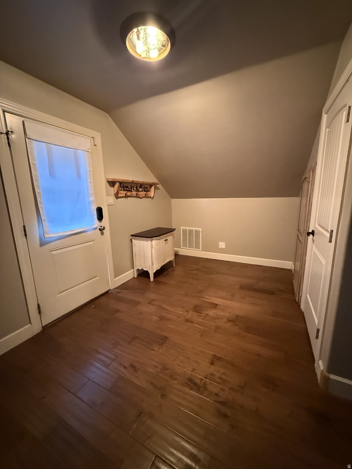CAROLINE - Residential