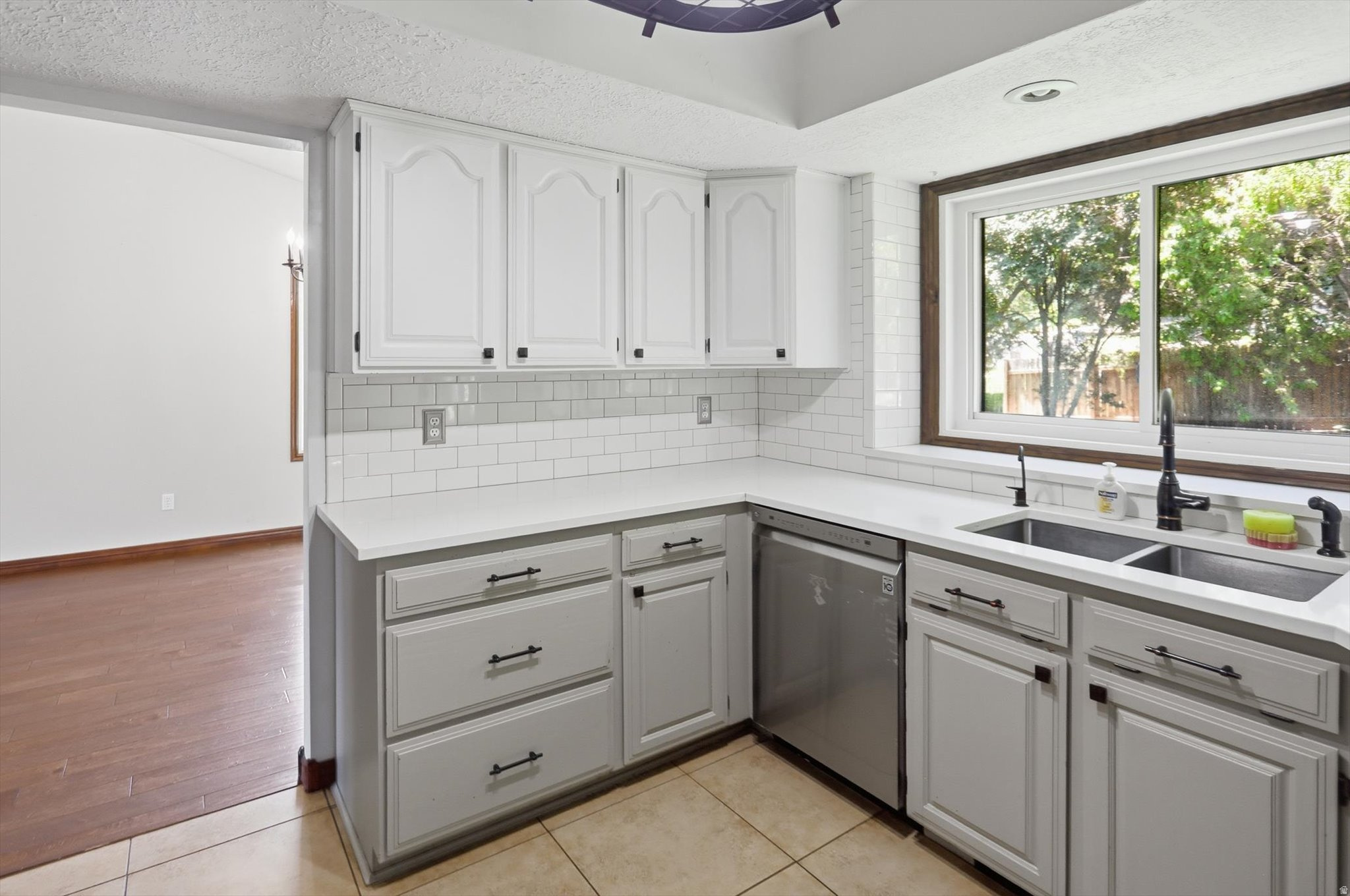 PLEASANT VALLEY - Residential