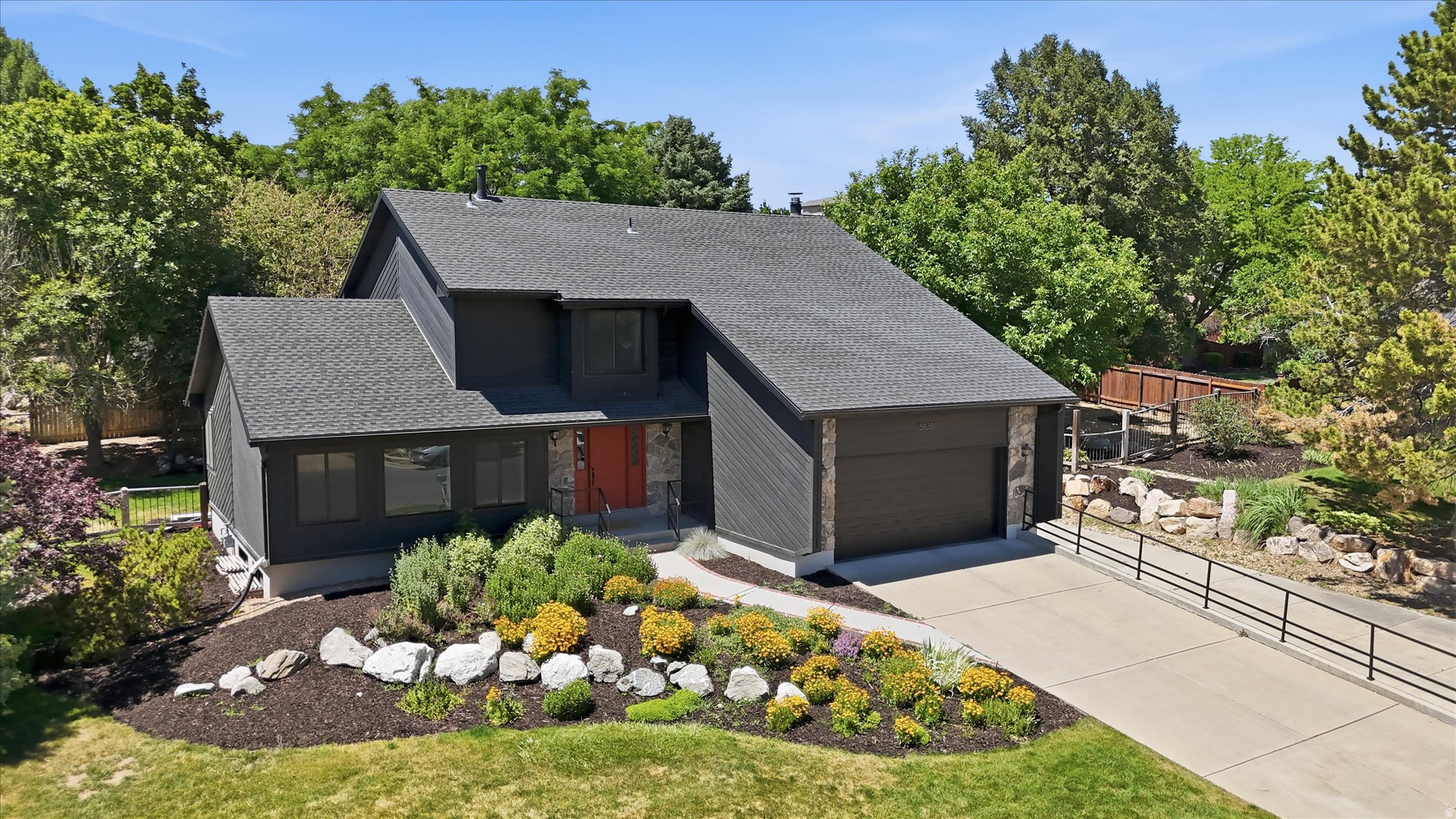 PLEASANT VALLEY - Residential