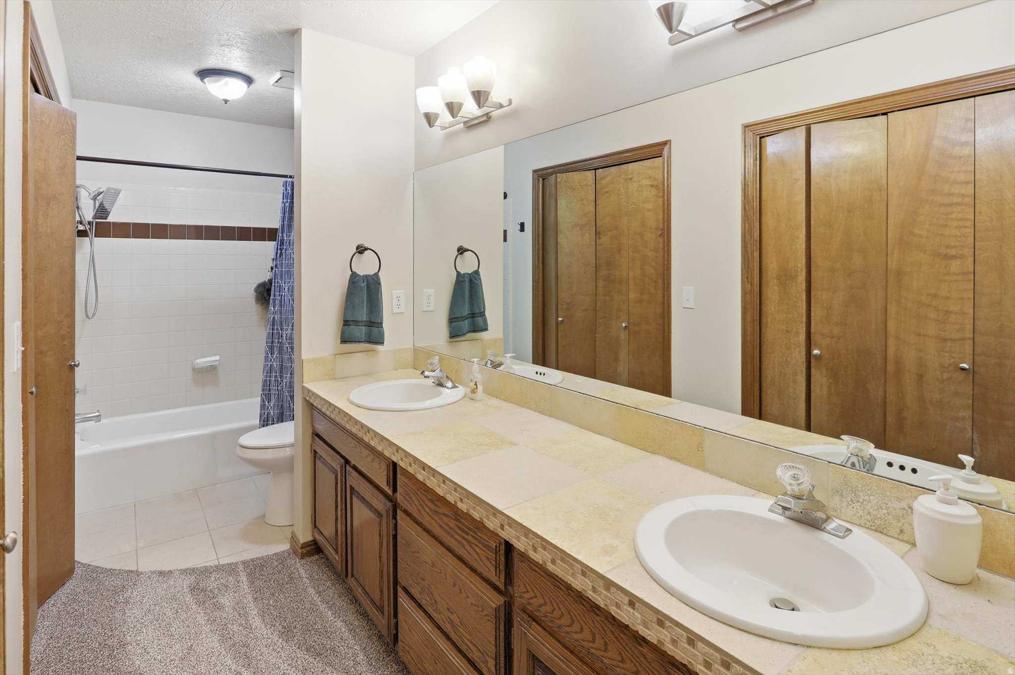 PLEASANT VALLEY - Residential