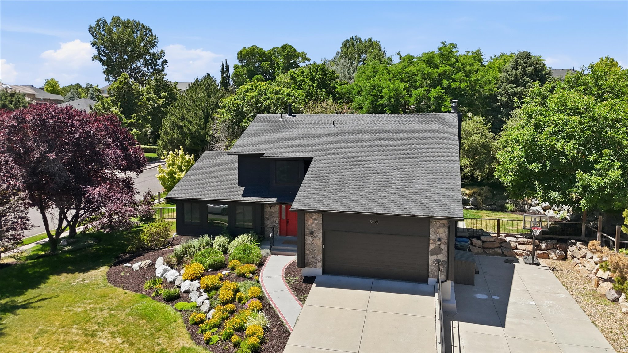 PLEASANT VALLEY - Residential