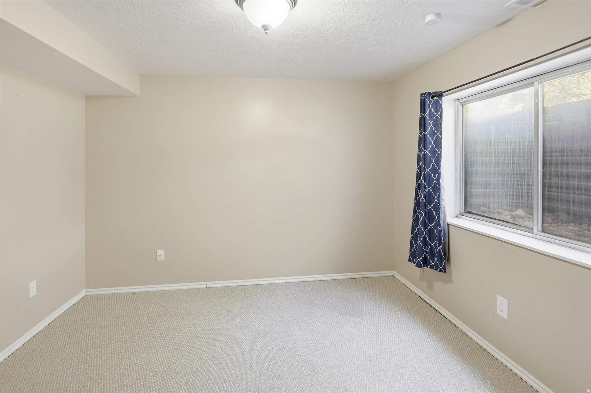PLEASANT VALLEY - Residential