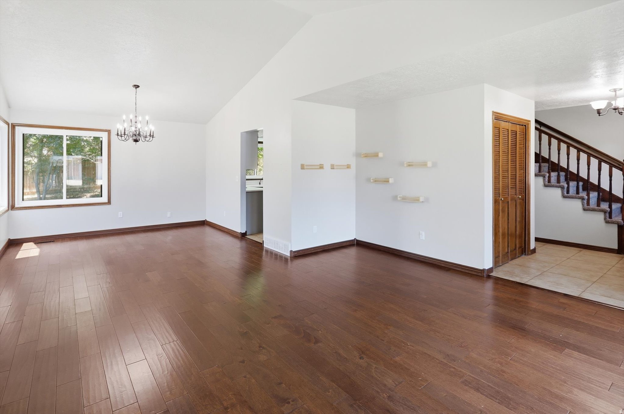 PLEASANT VALLEY - Residential