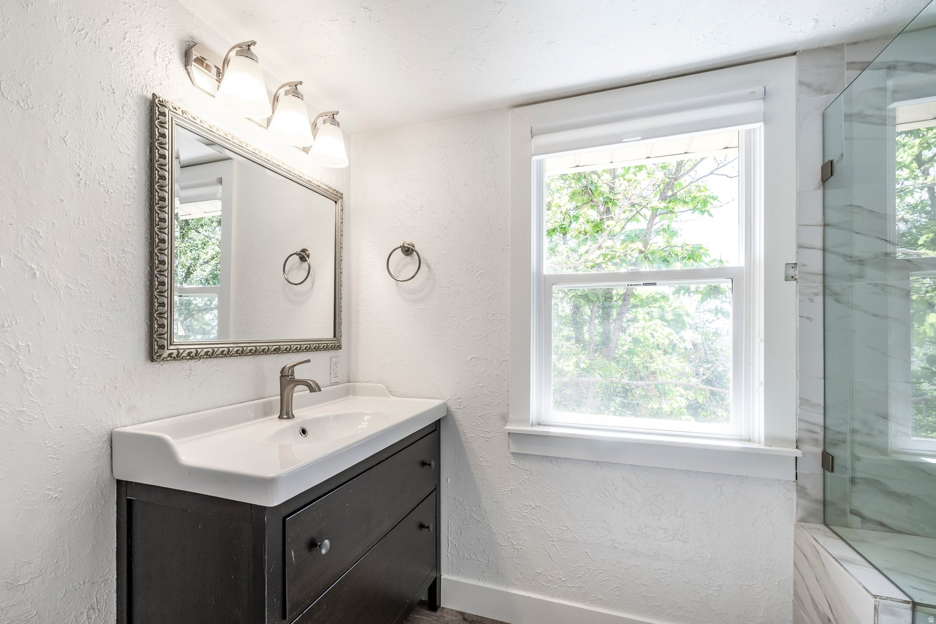 MARMALADE/CAPITOL HILL - Residential