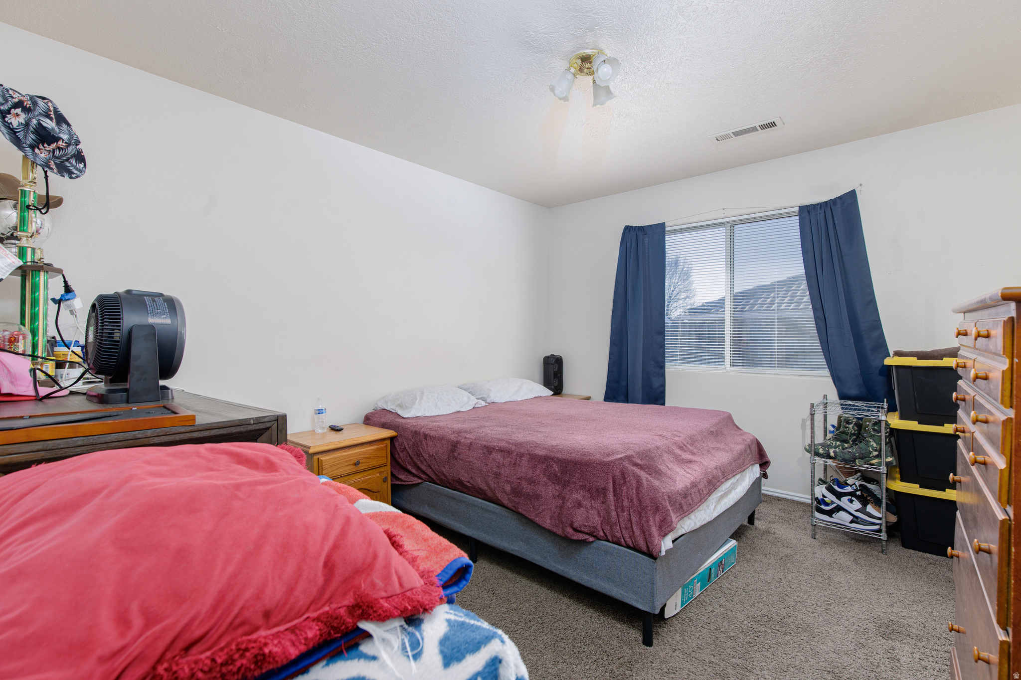 TWIN PALMS - Residential