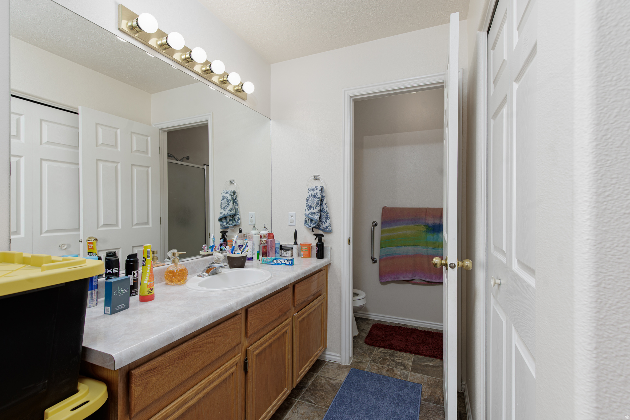 TWIN PALMS - Residential