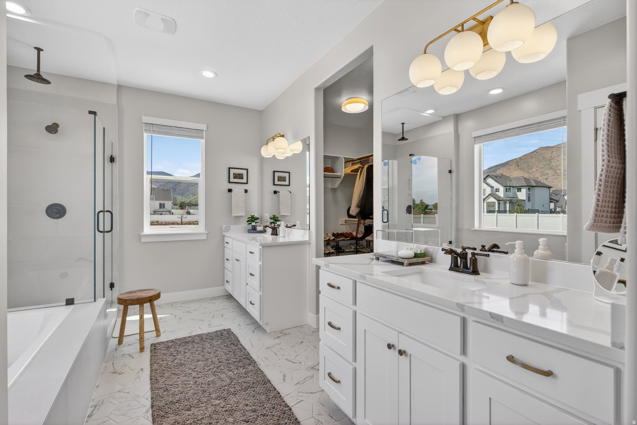 WHITING FARMS - Residential
