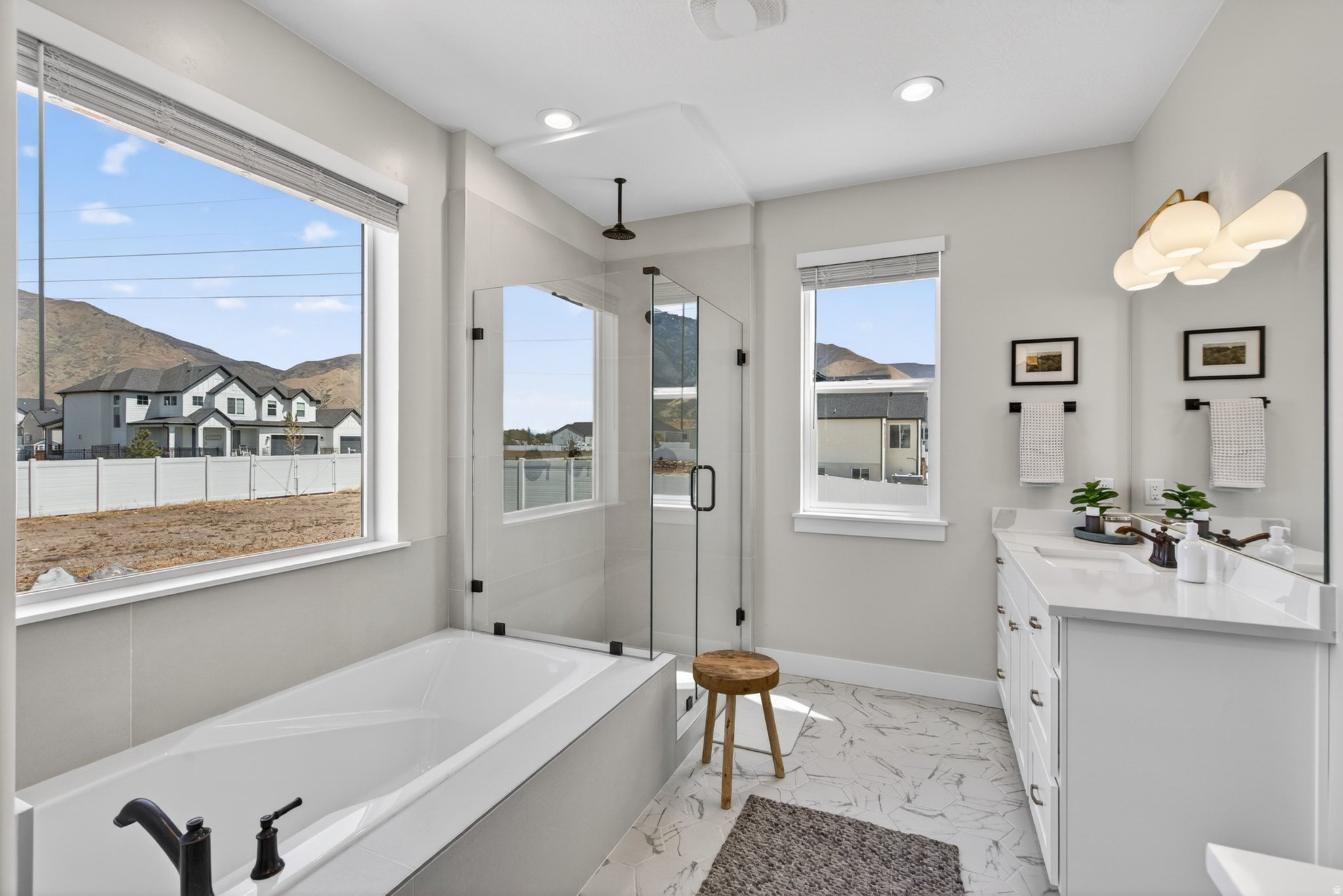 WHITING FARMS - Residential