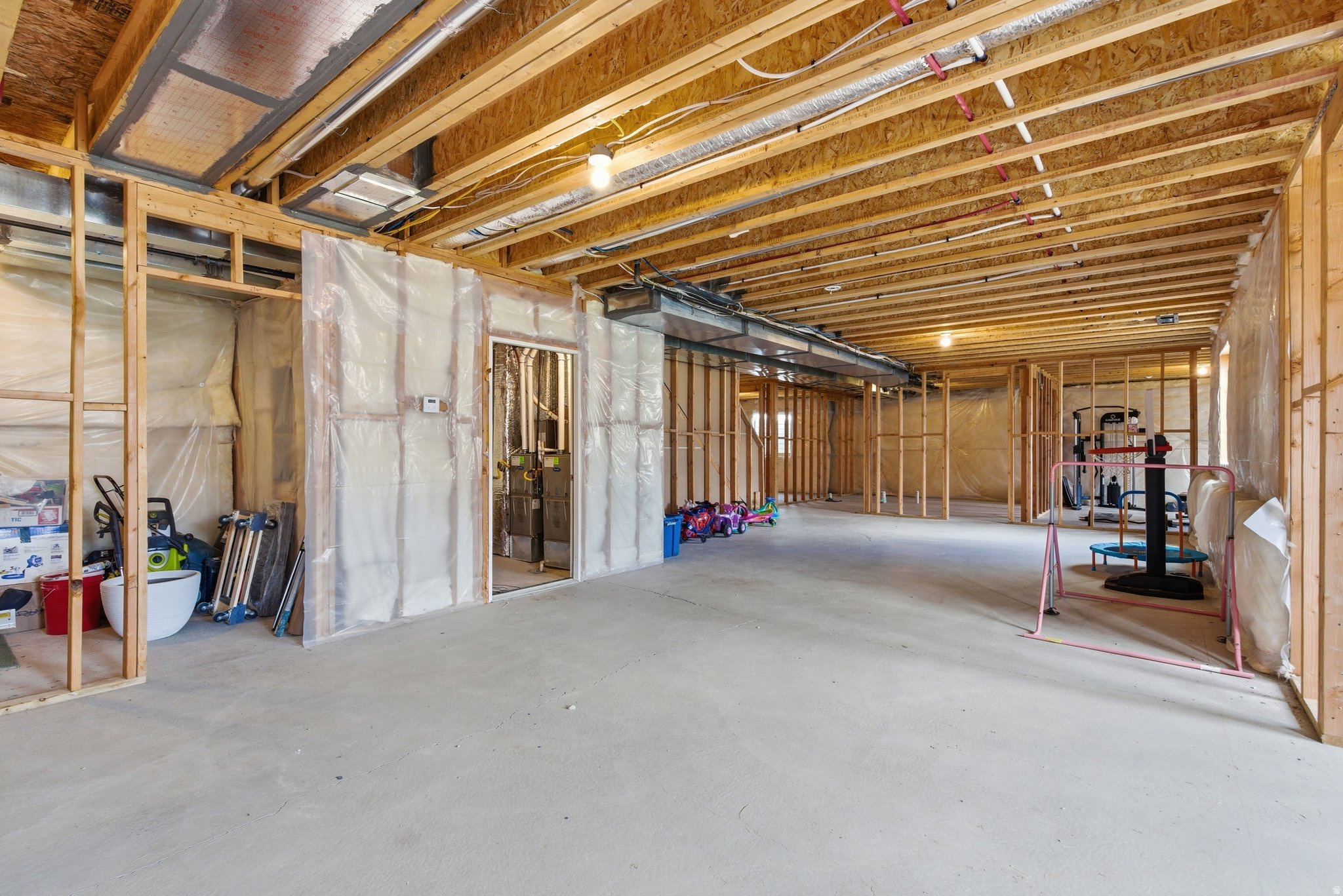 WHITING FARMS - Residential