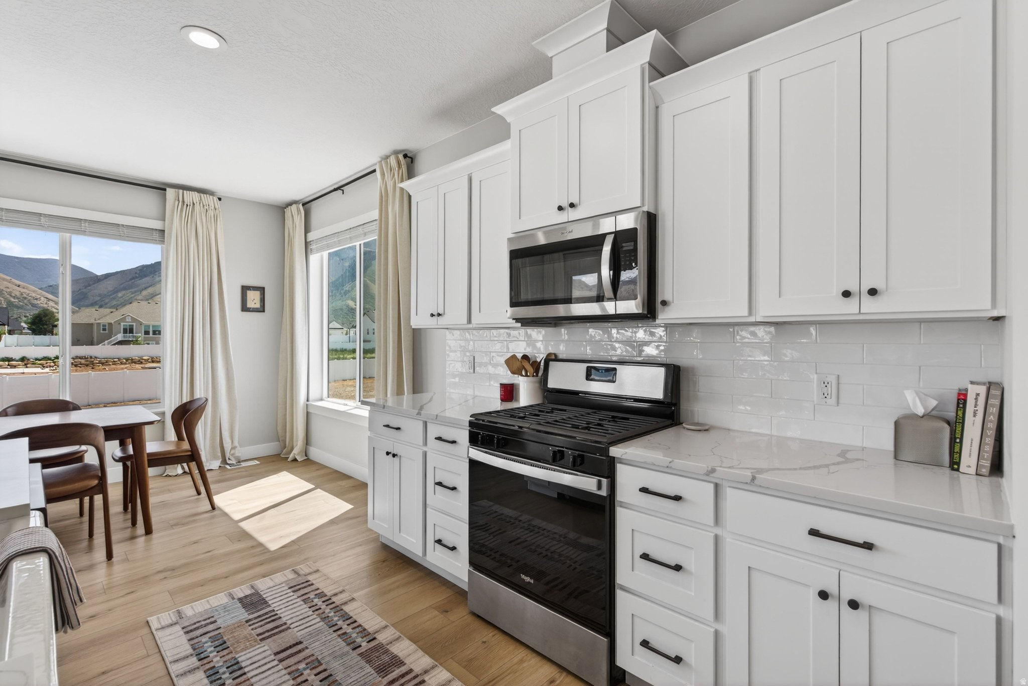 WHITING FARMS - Residential