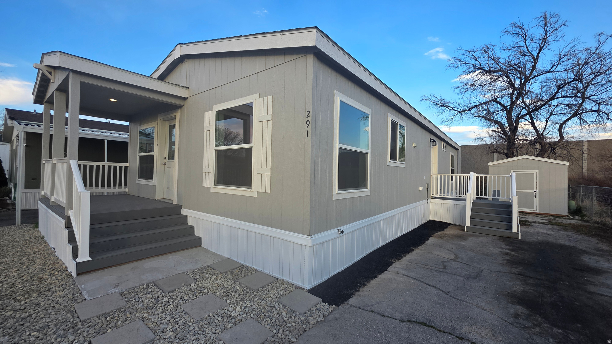 MOUNTAIN VIEW - Residential