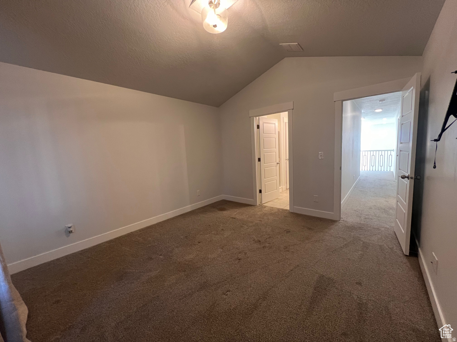 WILLOW POINT - Residential