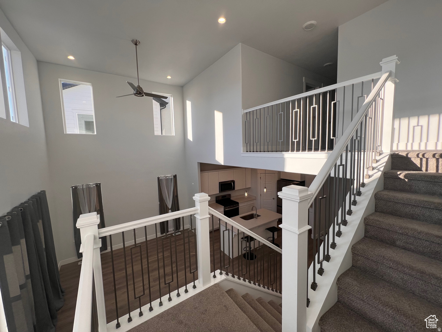 WILLOW POINT - Residential