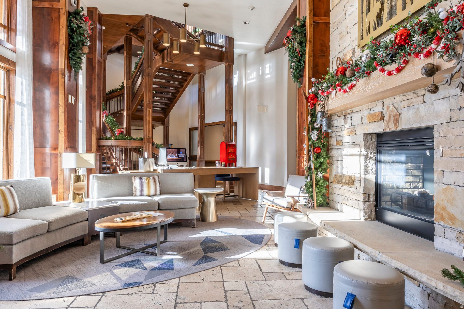 HYATT CENTRIC - Residential