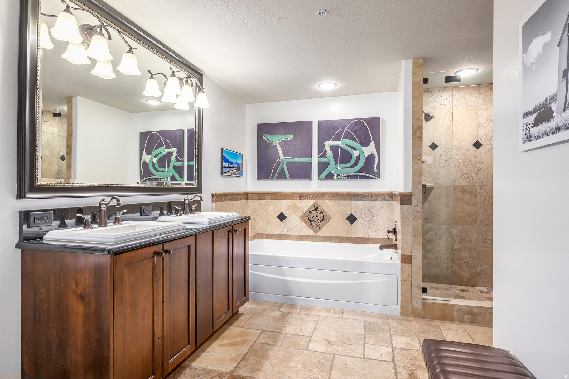 HYATT CENTRIC - Residential