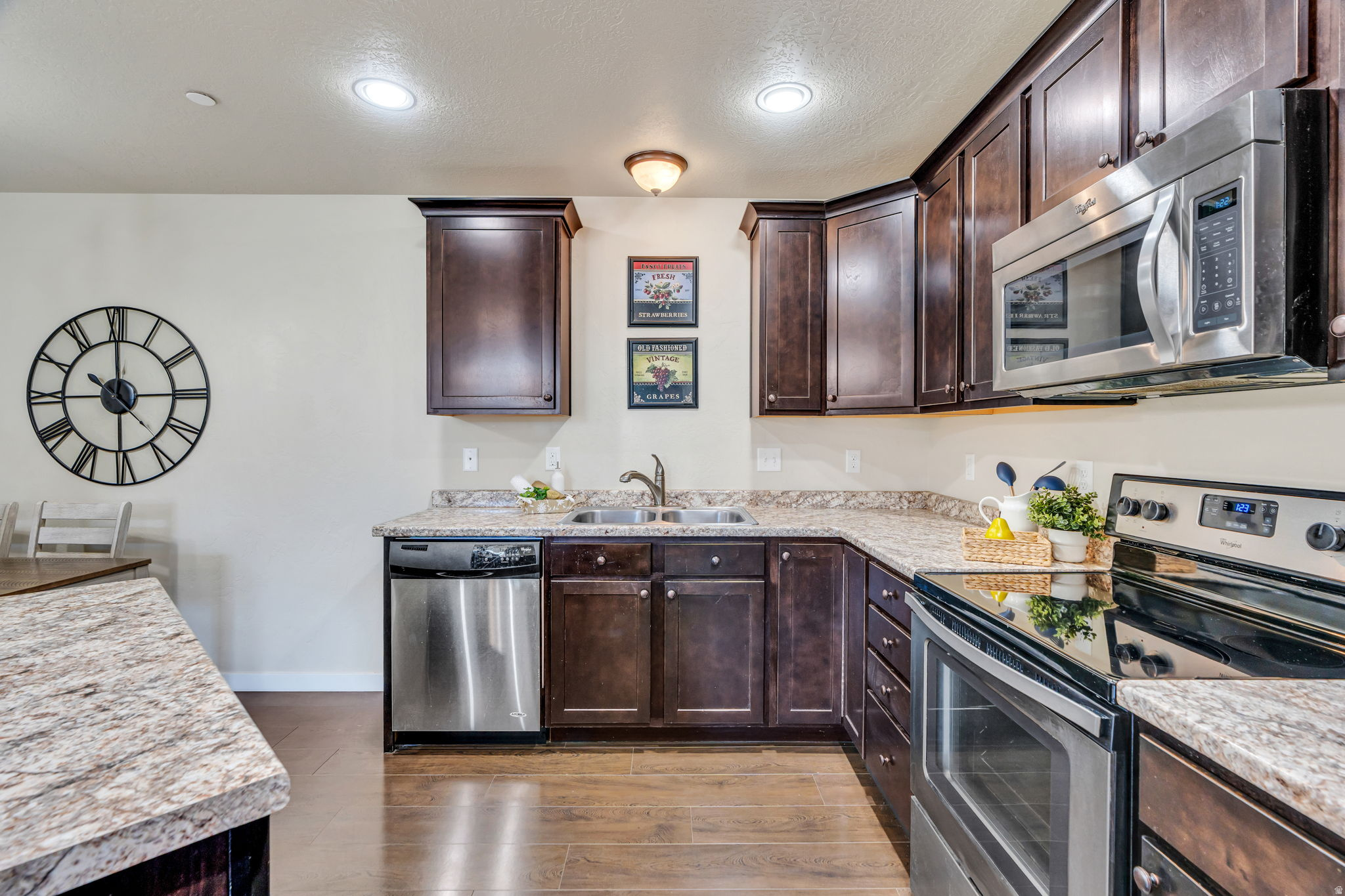 PINEAE VILLAGE PLAT - Residential