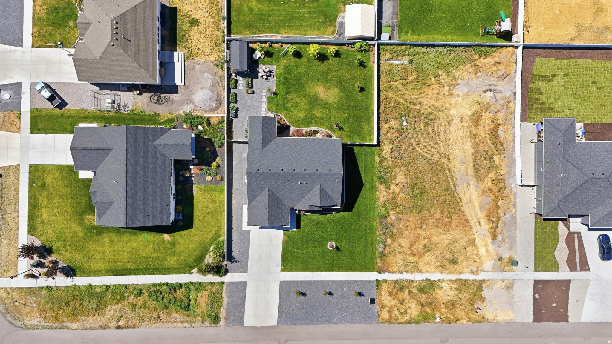 TRAVELERS LANE SUBDIVISION - Residential