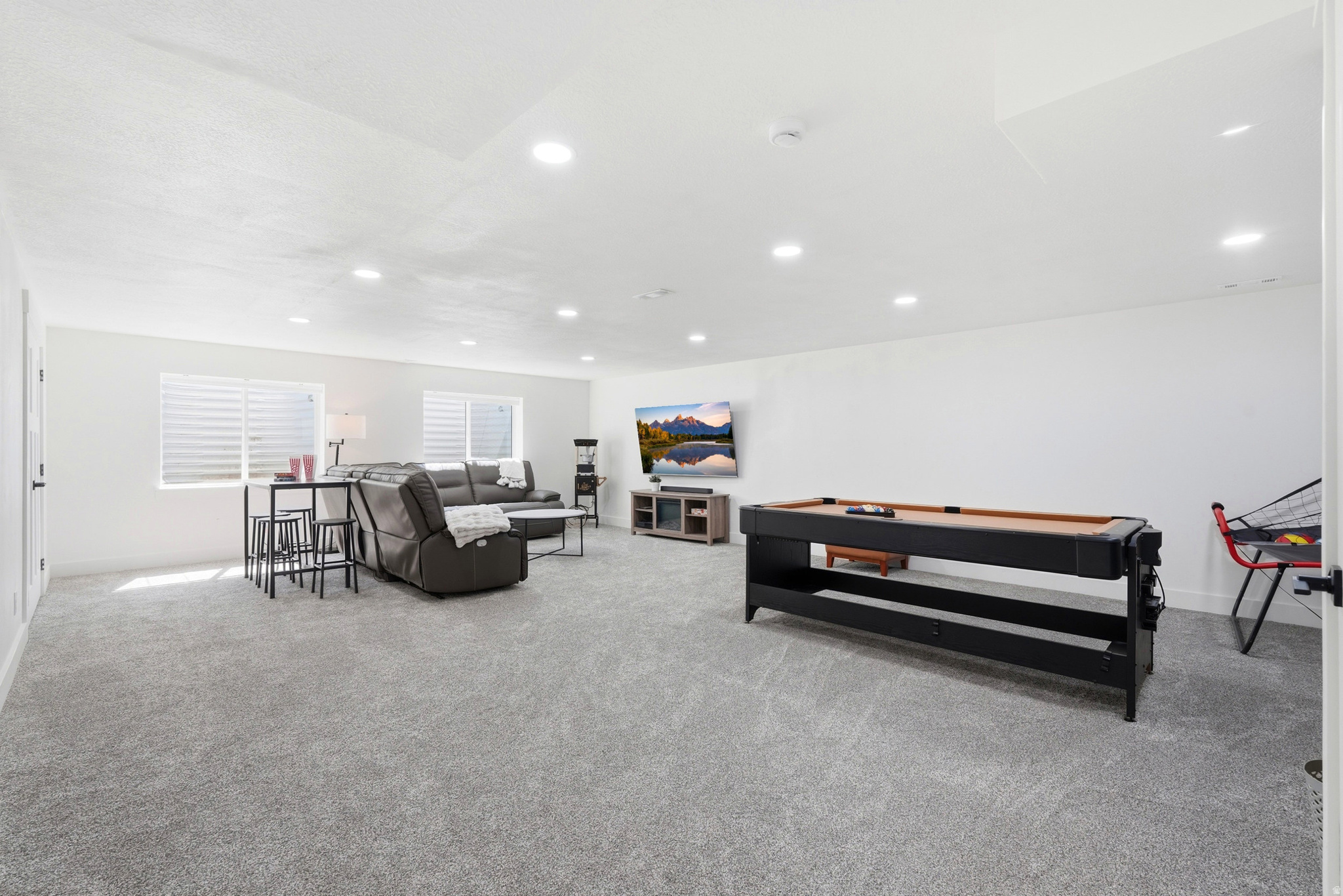 TRAVELERS LANE SUBDIVISION - Residential
