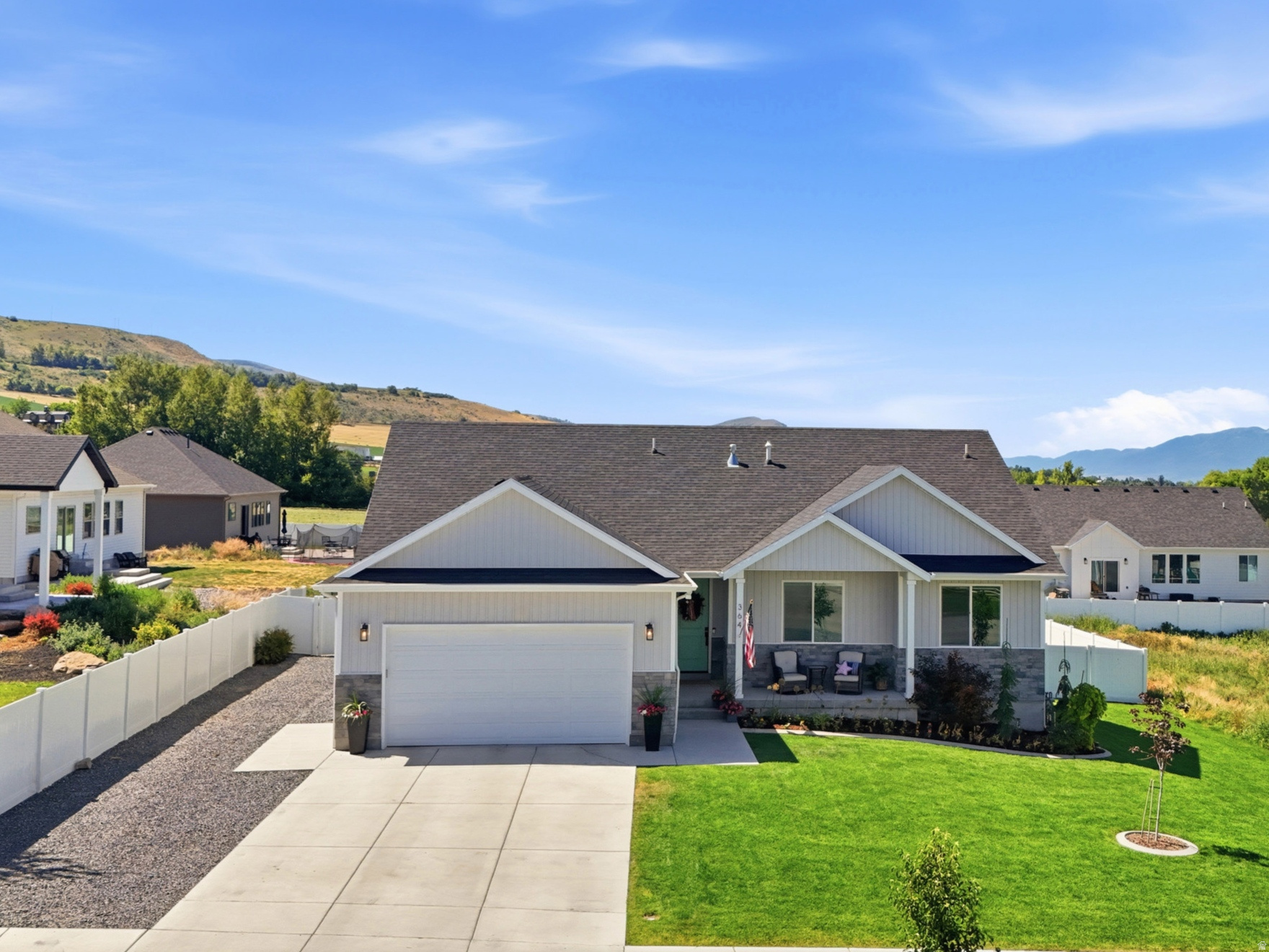 TRAVELERS LANE SUBDIVISION - Residential
