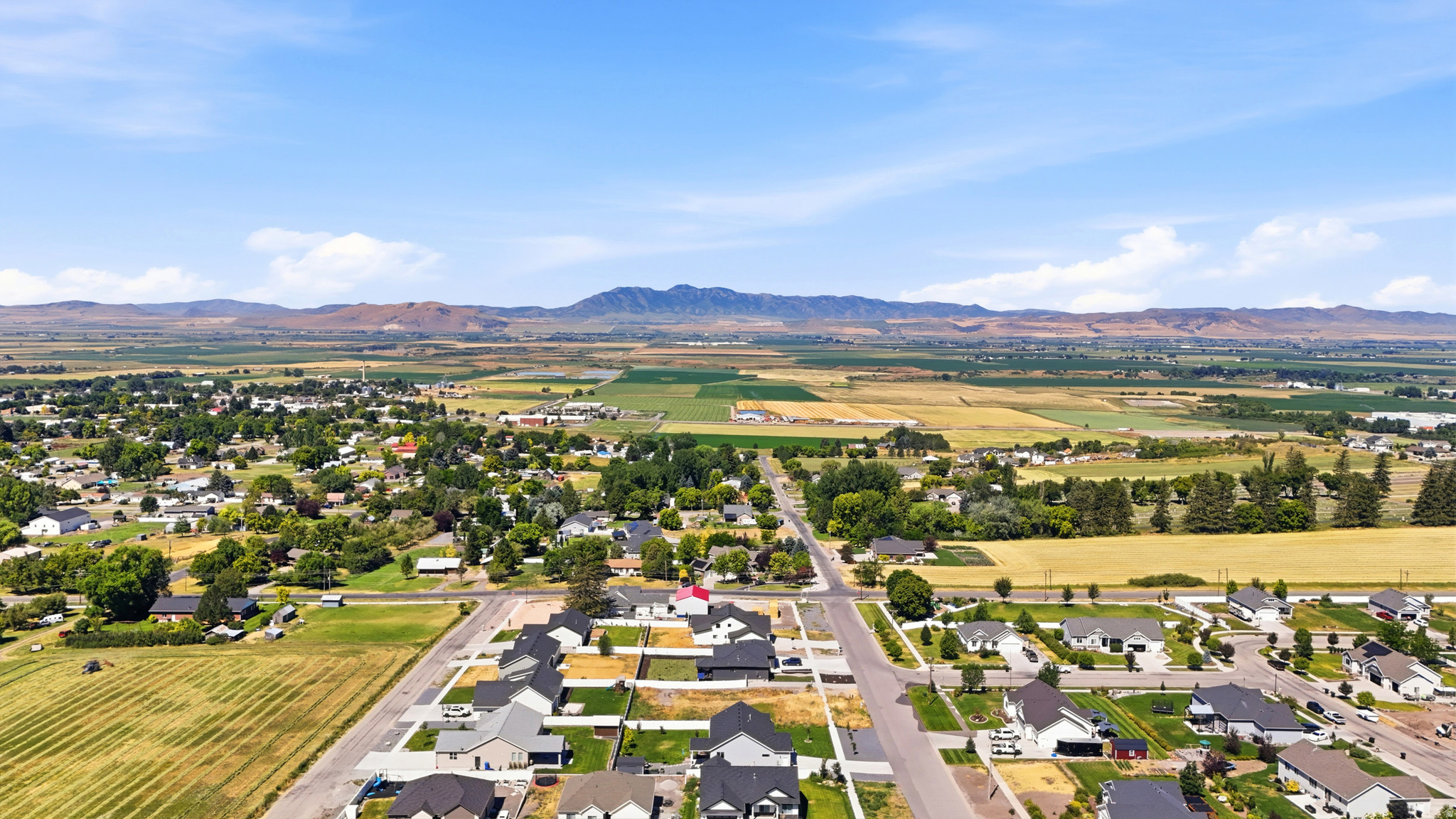 TRAVELERS LANE SUBDIVISION - Residential