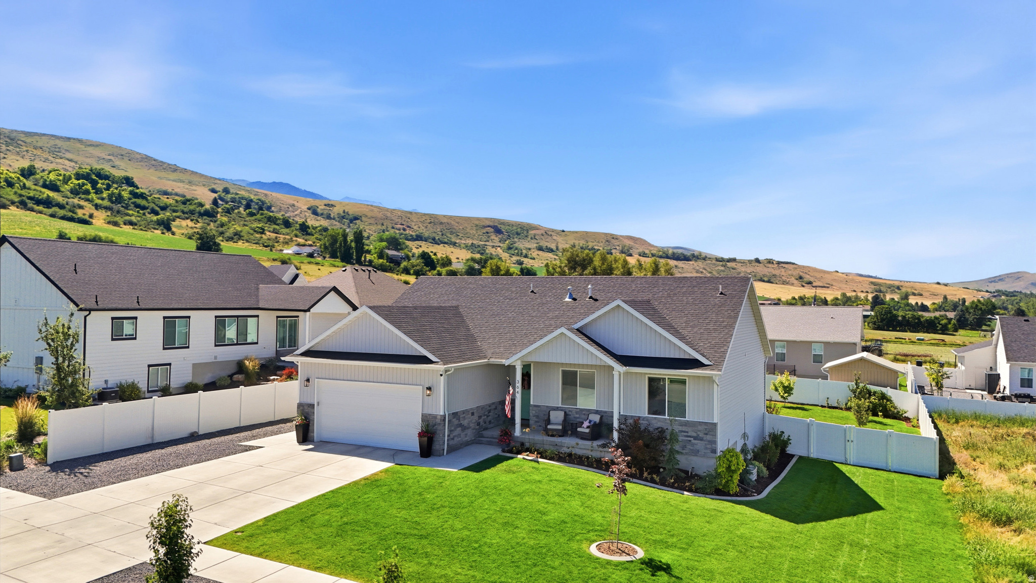 TRAVELERS LANE SUBDIVISION - Residential