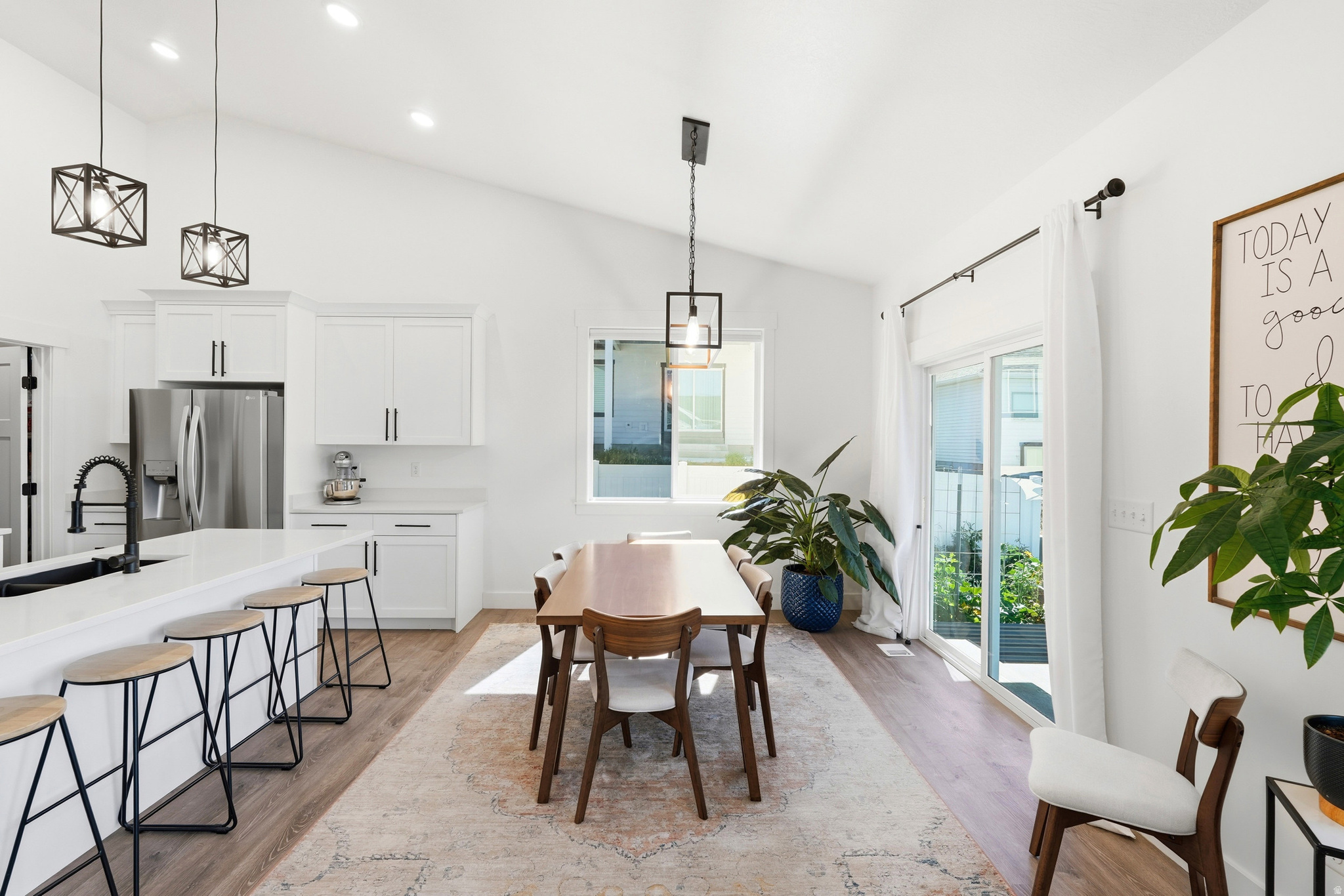 TRAVELERS LANE SUBDIVISION - Residential