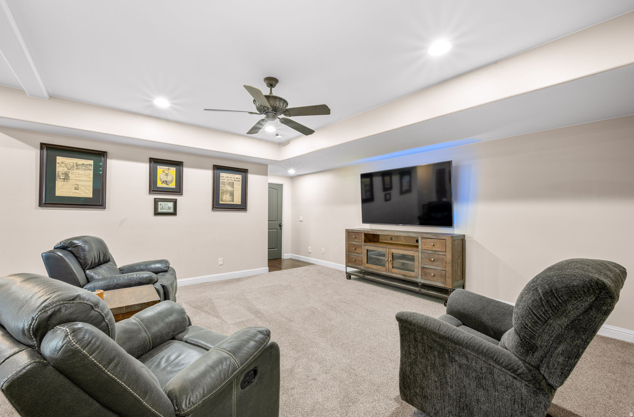 KNOLLS AT LITTLE VALLEY - Residential