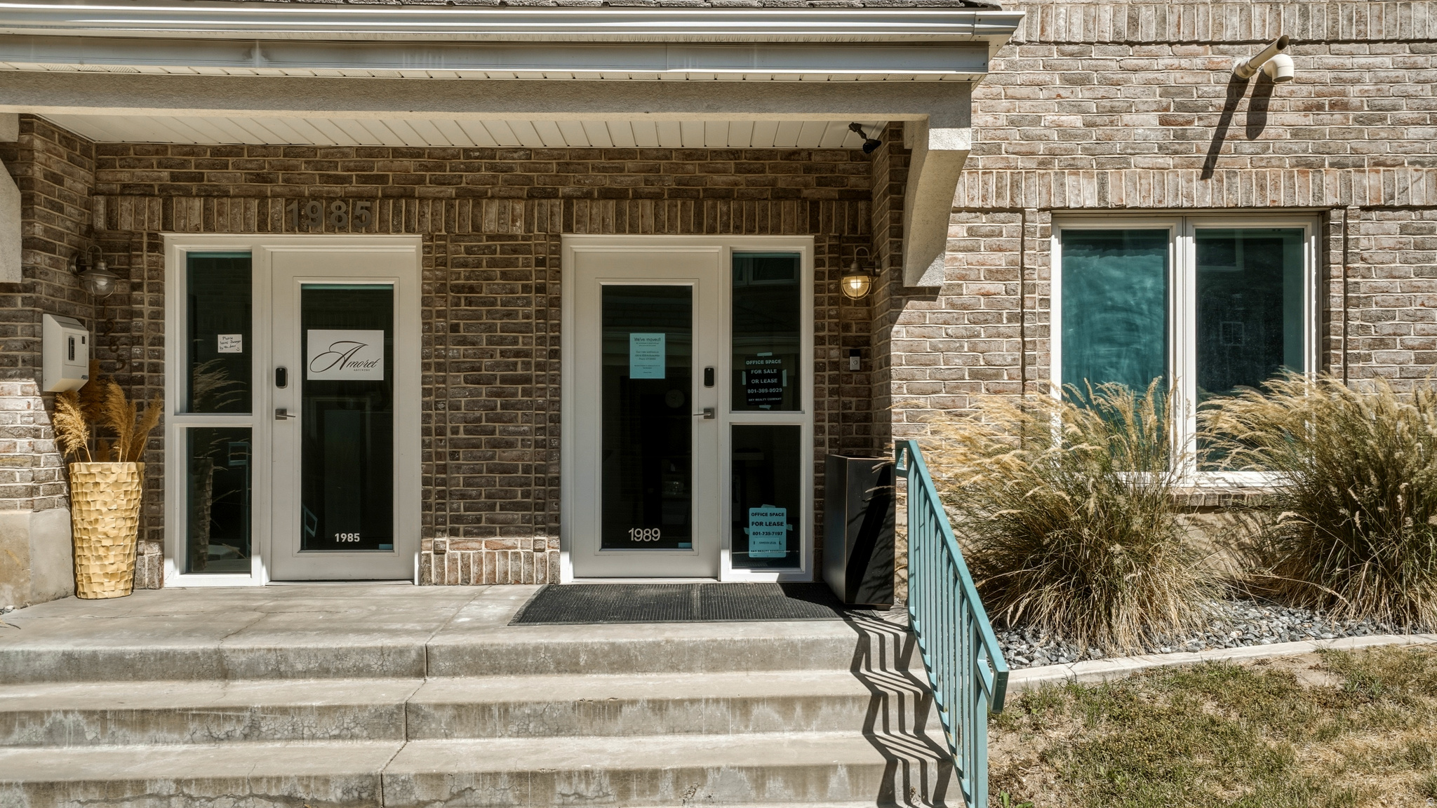 PINNACLE PARK - Commercial Sale
