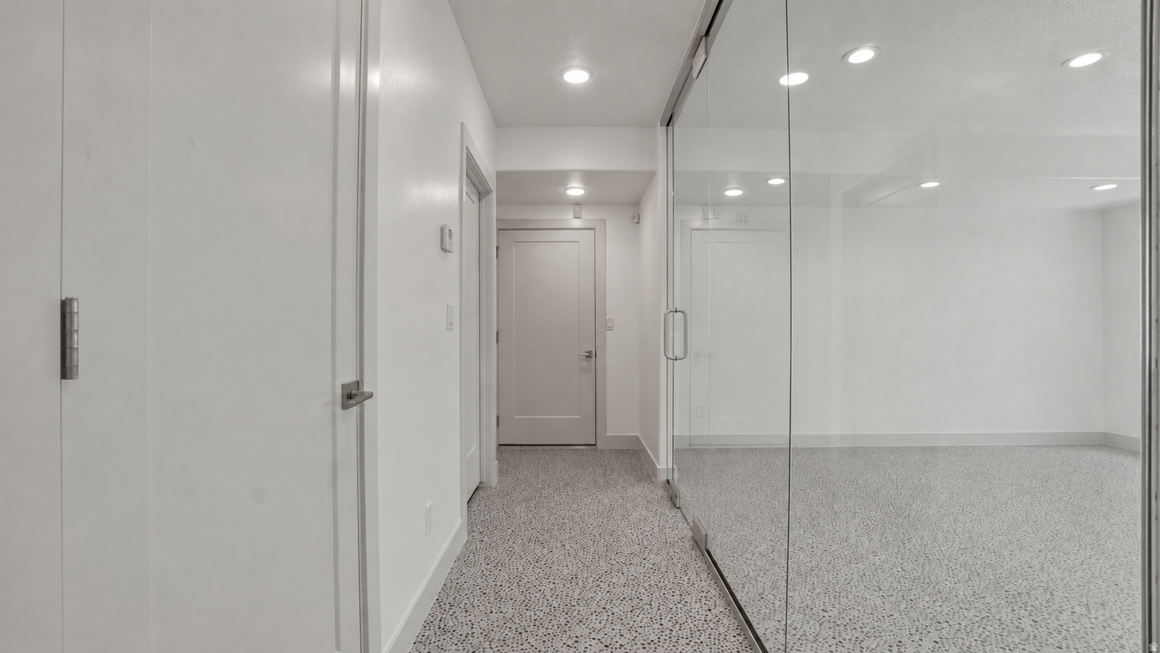 PINNACLE PARK - Commercial Sale