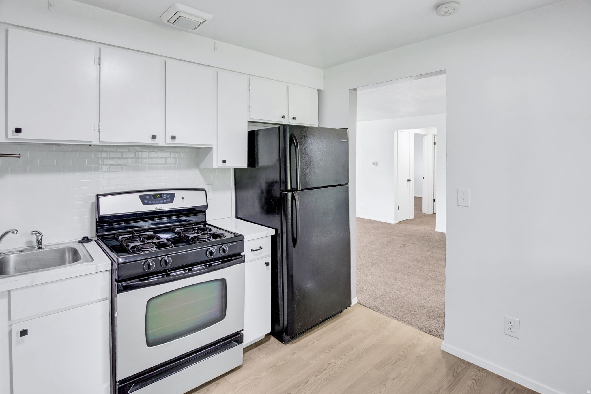 BEL AIR CONDO - Residential