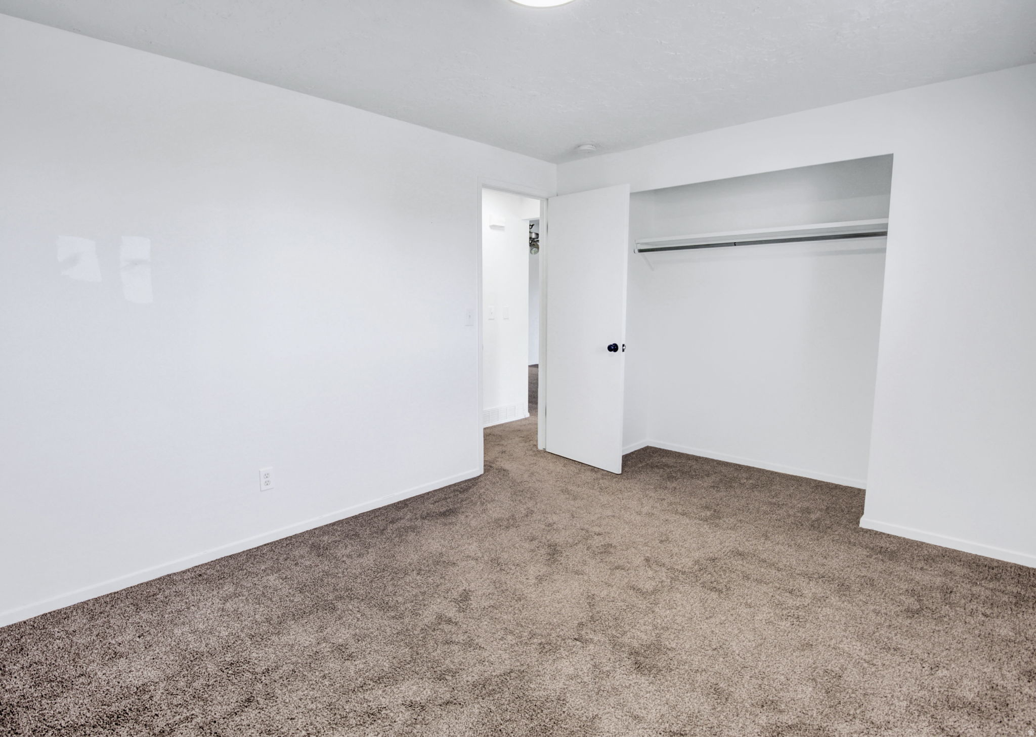 BEL AIR CONDO - Residential