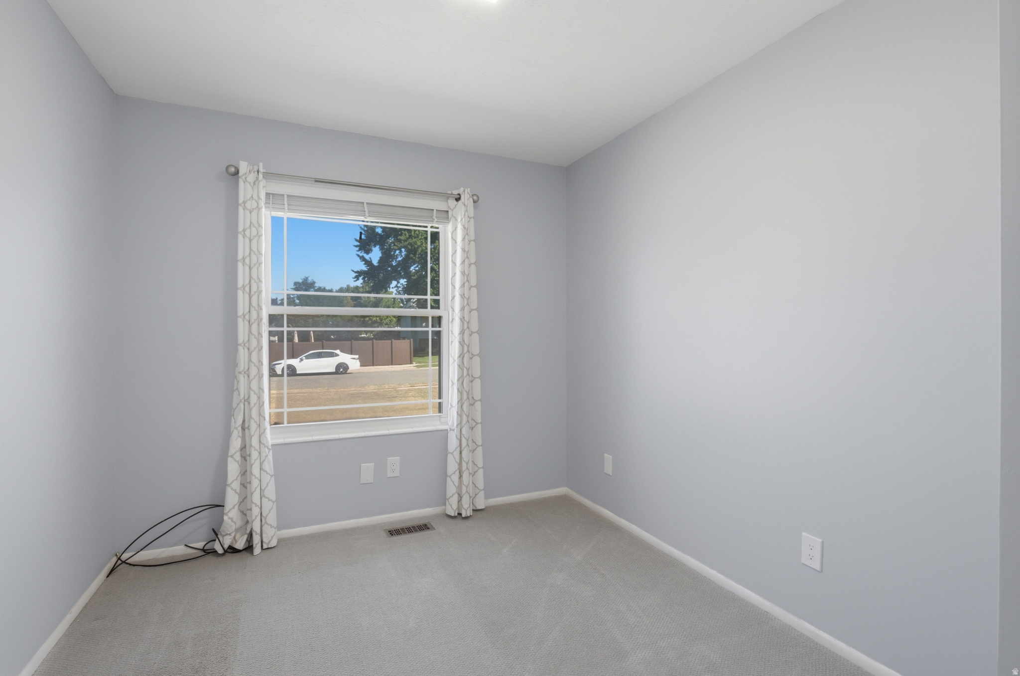 STORM MOUNTAIN TERRACE #8 - Residential