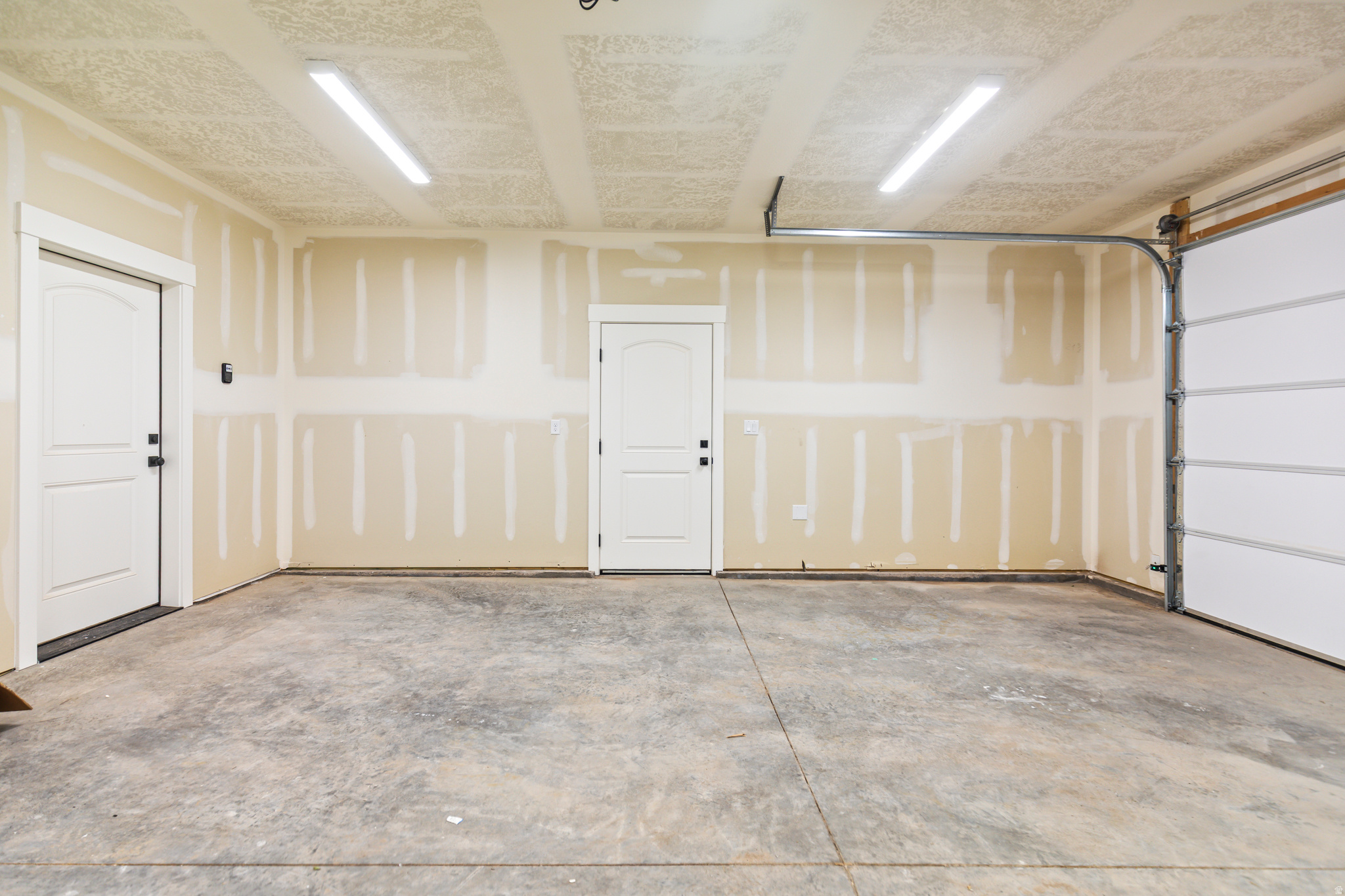 MONROE ESTATES PHASE 2 - Residential