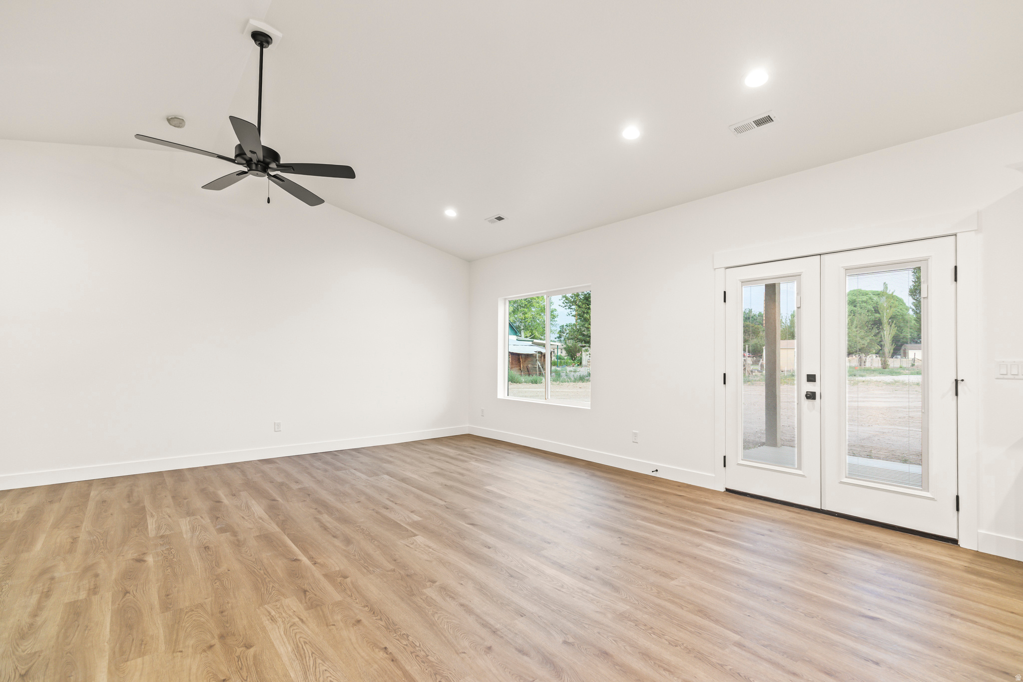 MONROE ESTATES PHASE 2 - Residential