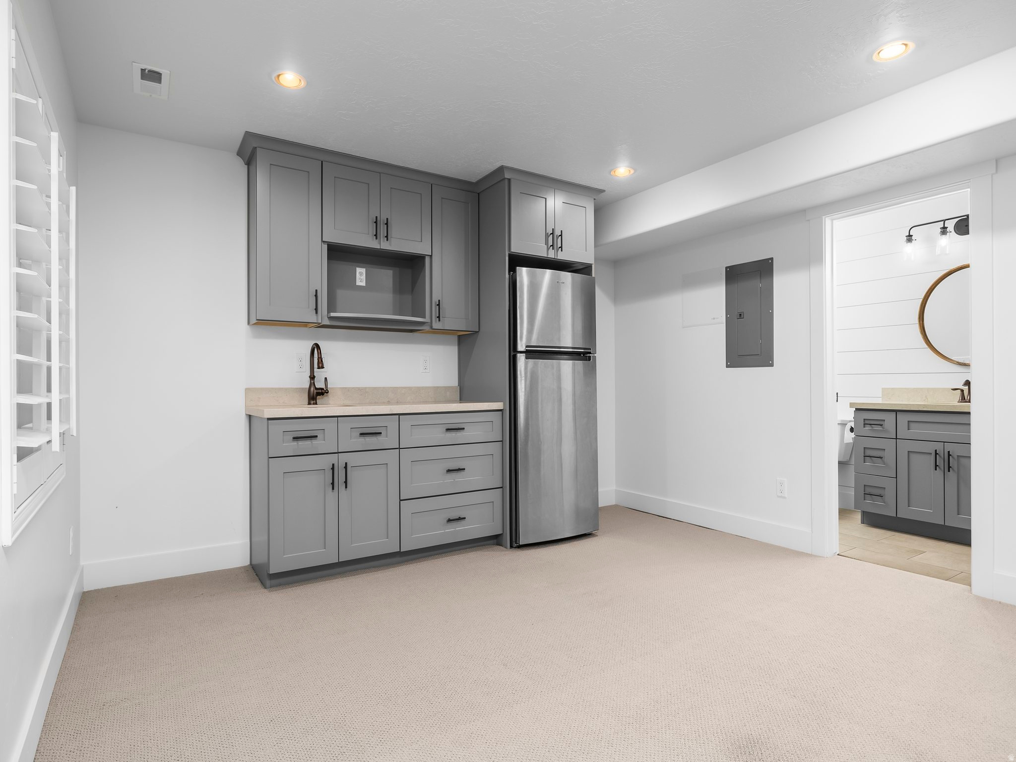 EAST MEADOWS ESTATES - Residential