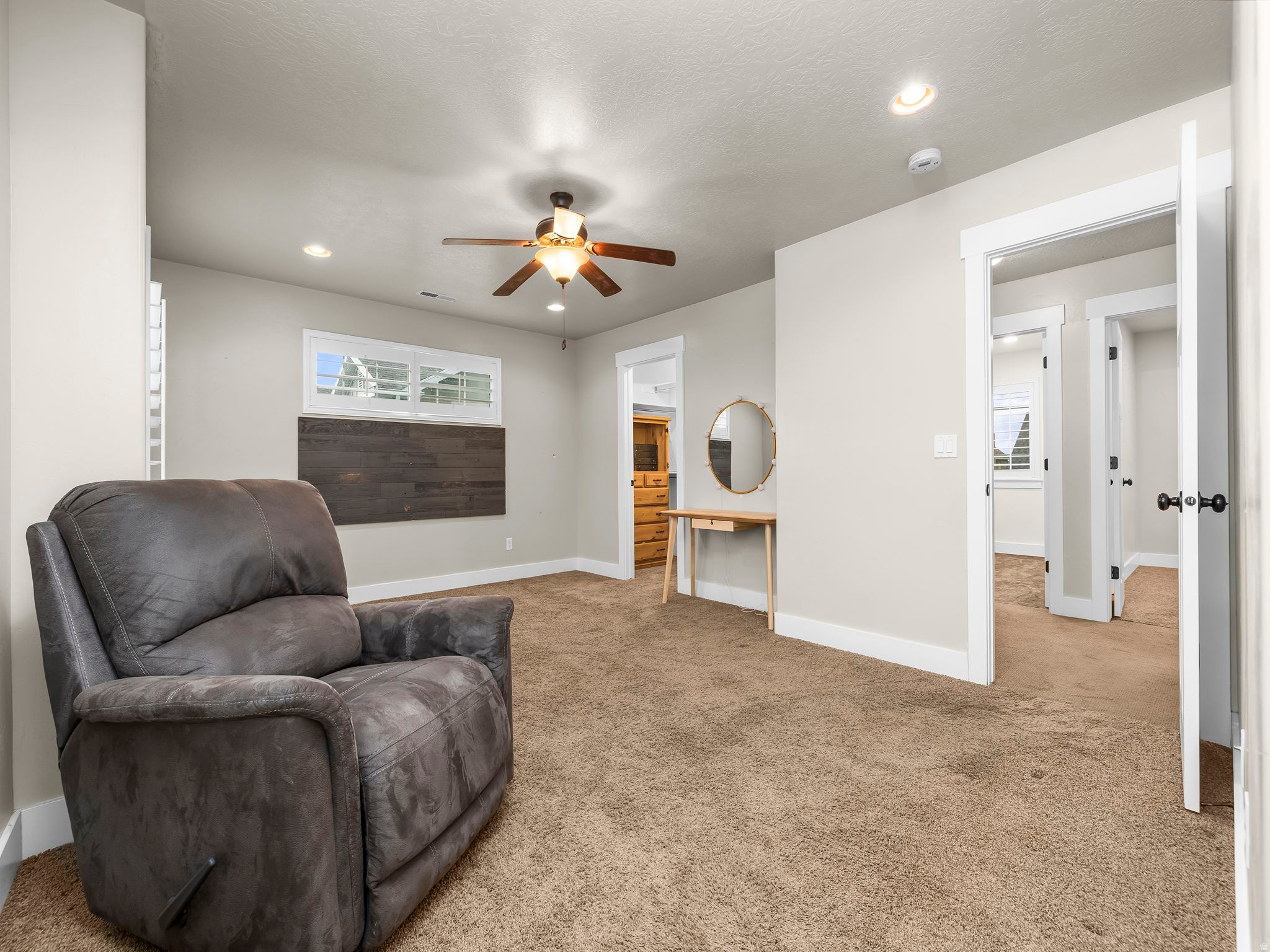EAST MEADOWS ESTATES - Residential