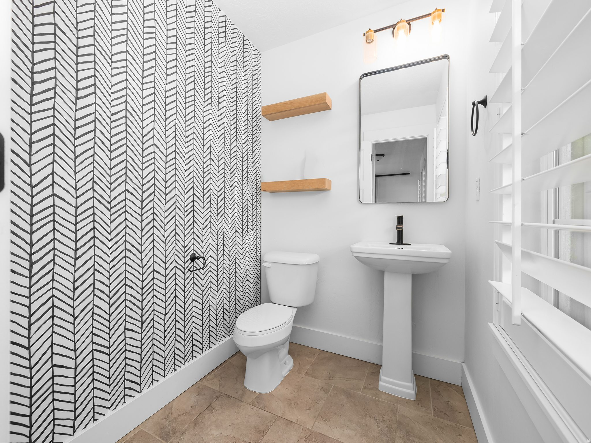 EAST MEADOWS ESTATES - Residential