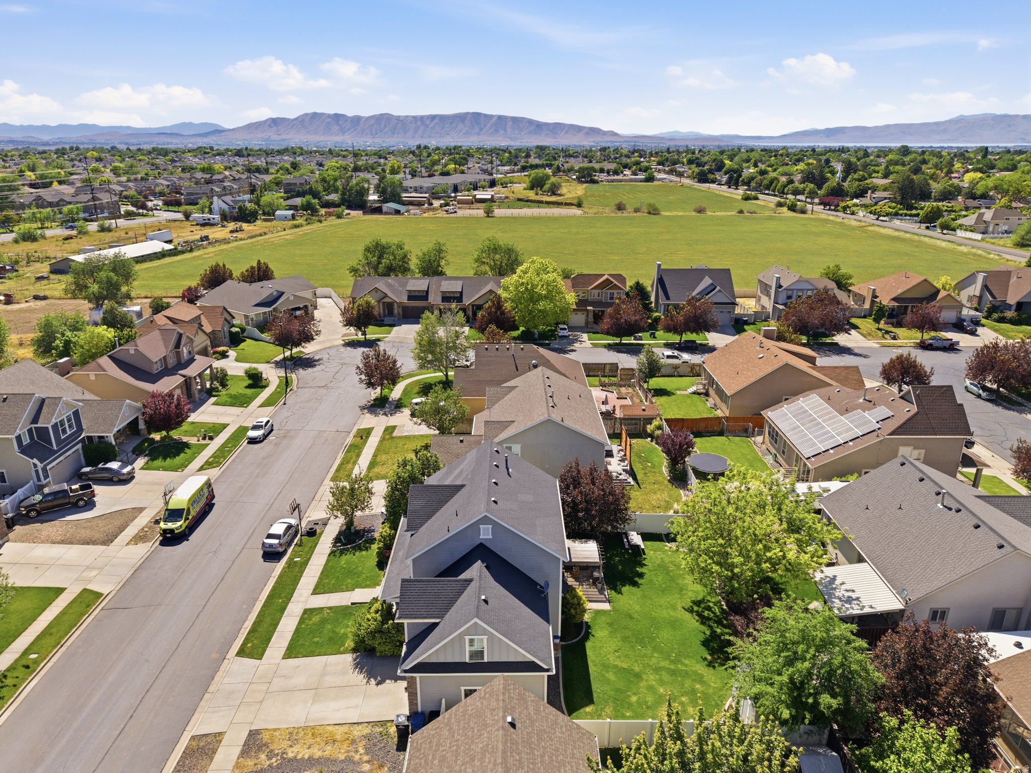 EAST MEADOWS ESTATES - Residential