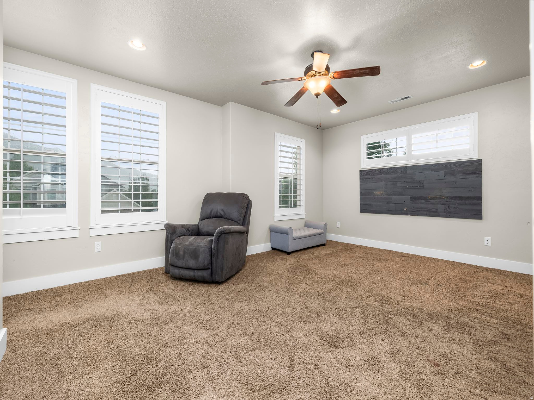 EAST MEADOWS ESTATES - Residential