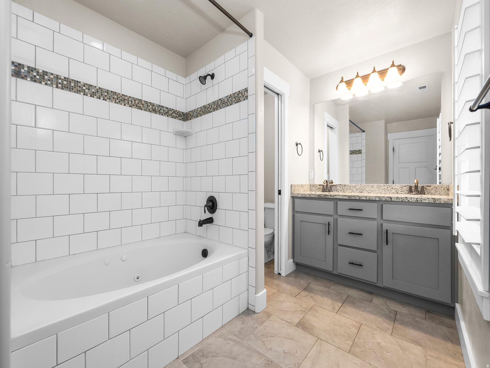 EAST MEADOWS ESTATES - Residential