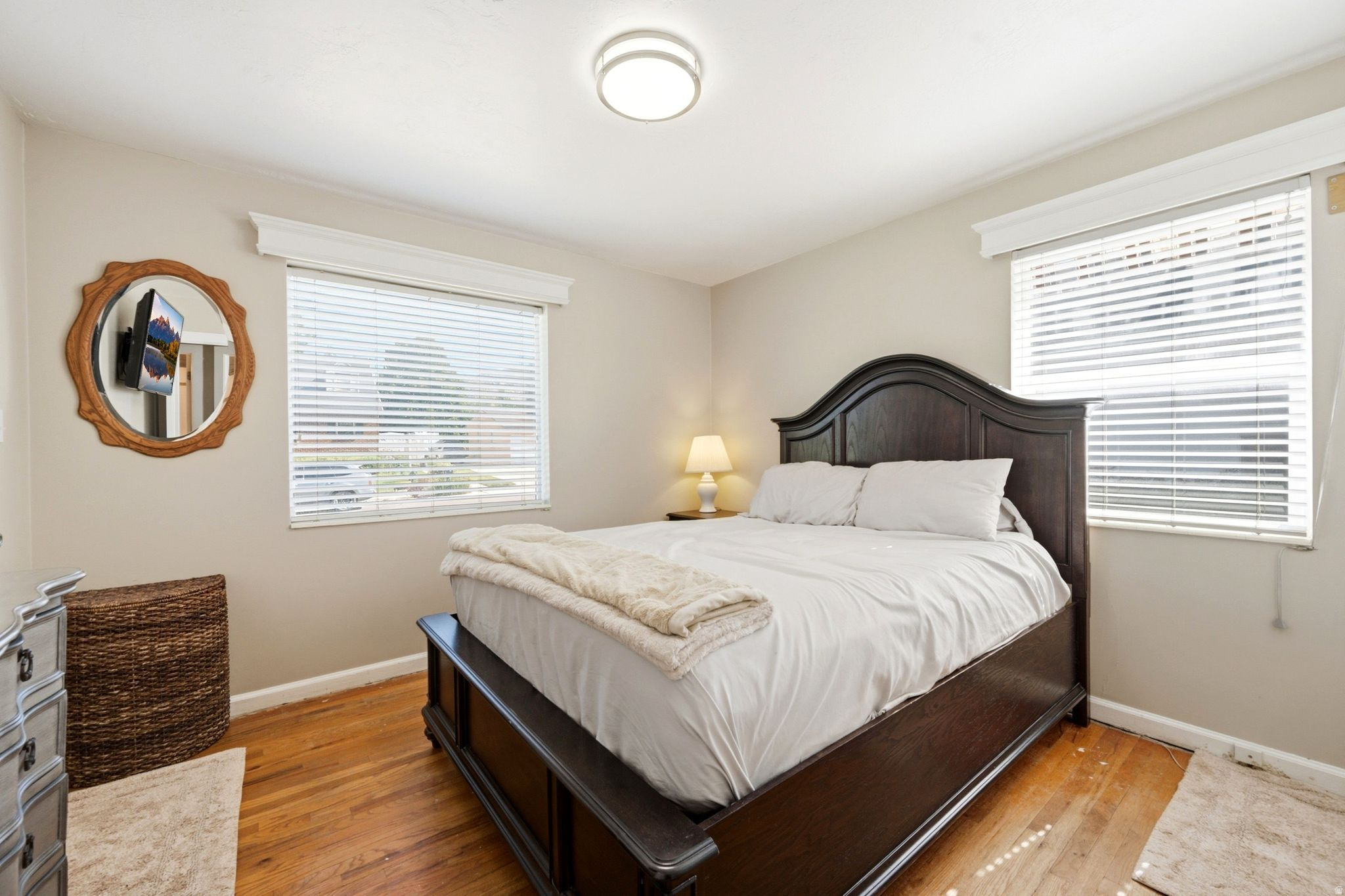 RANDALL WAY - Residential