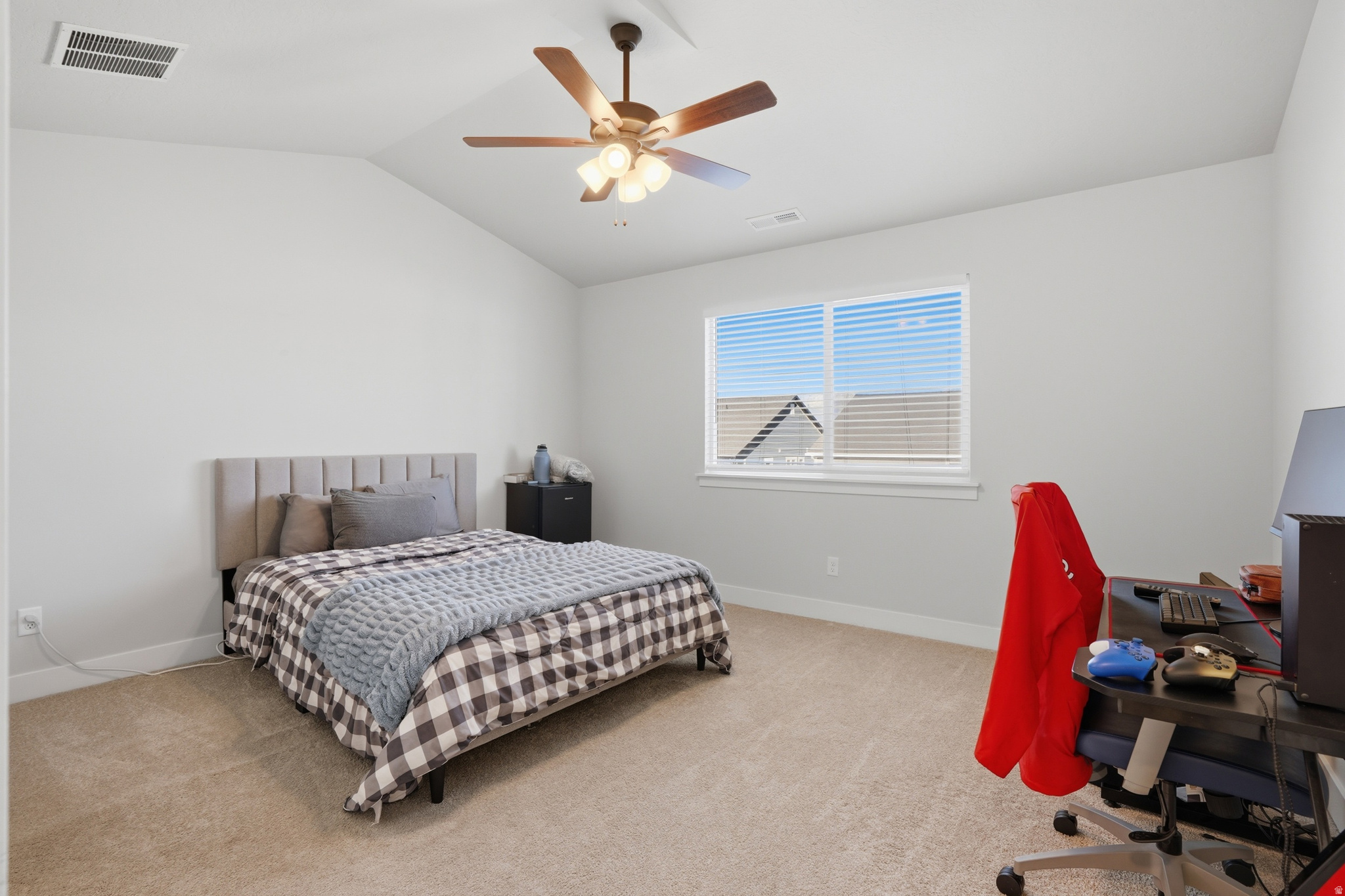 MOUNTAIN RIDGE - Residential