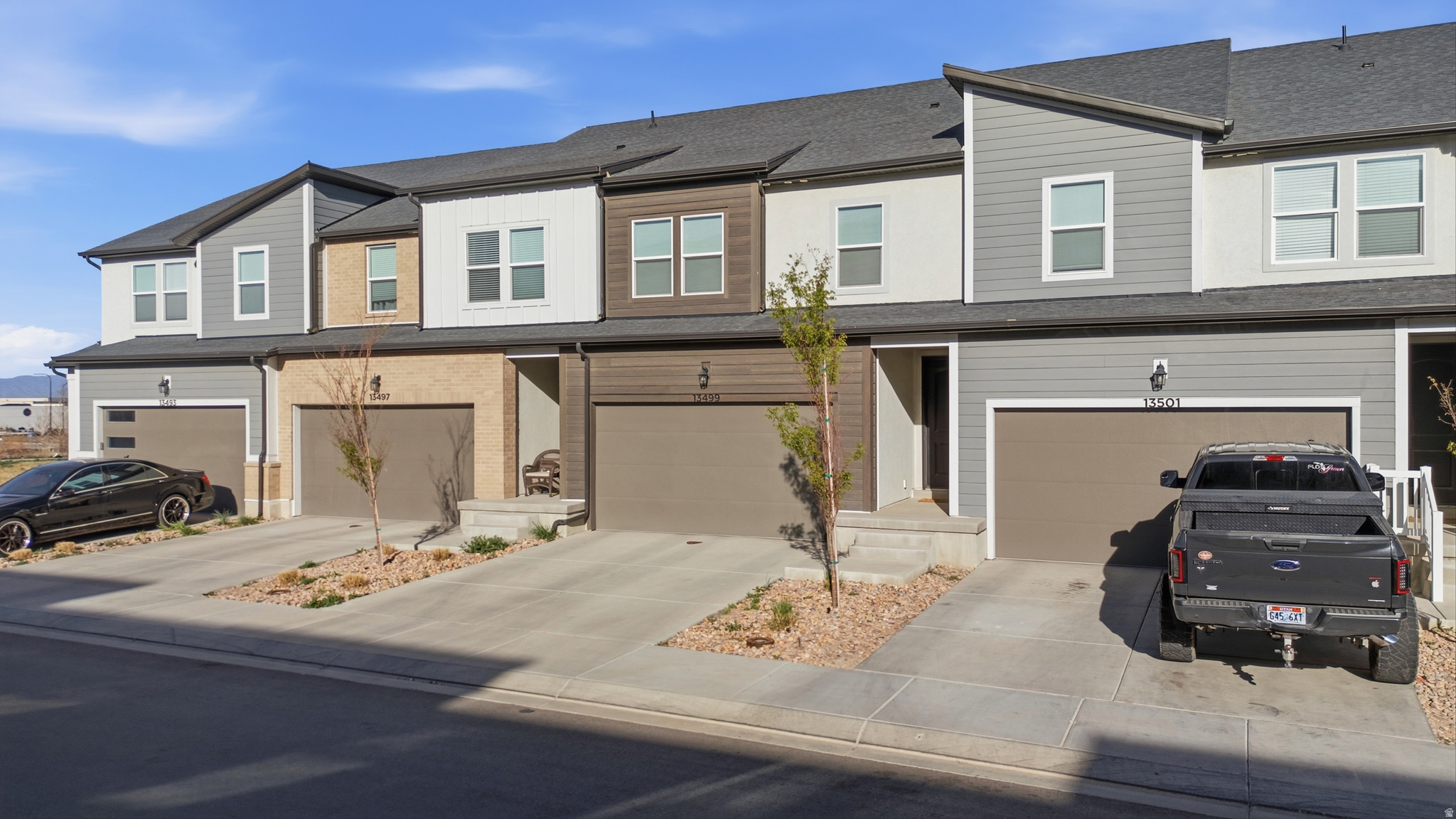 MOUNTAIN RIDGE - Residential