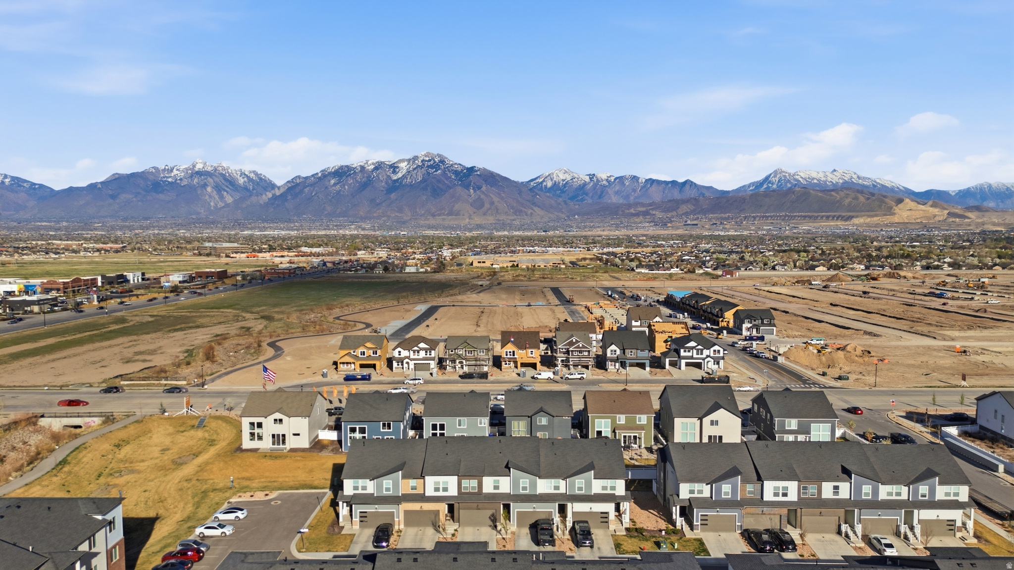 MOUNTAIN RIDGE - Residential