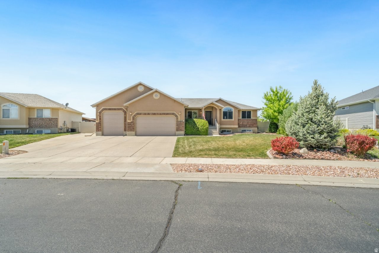 FREEDOM PLACE SUBDIV - Residential