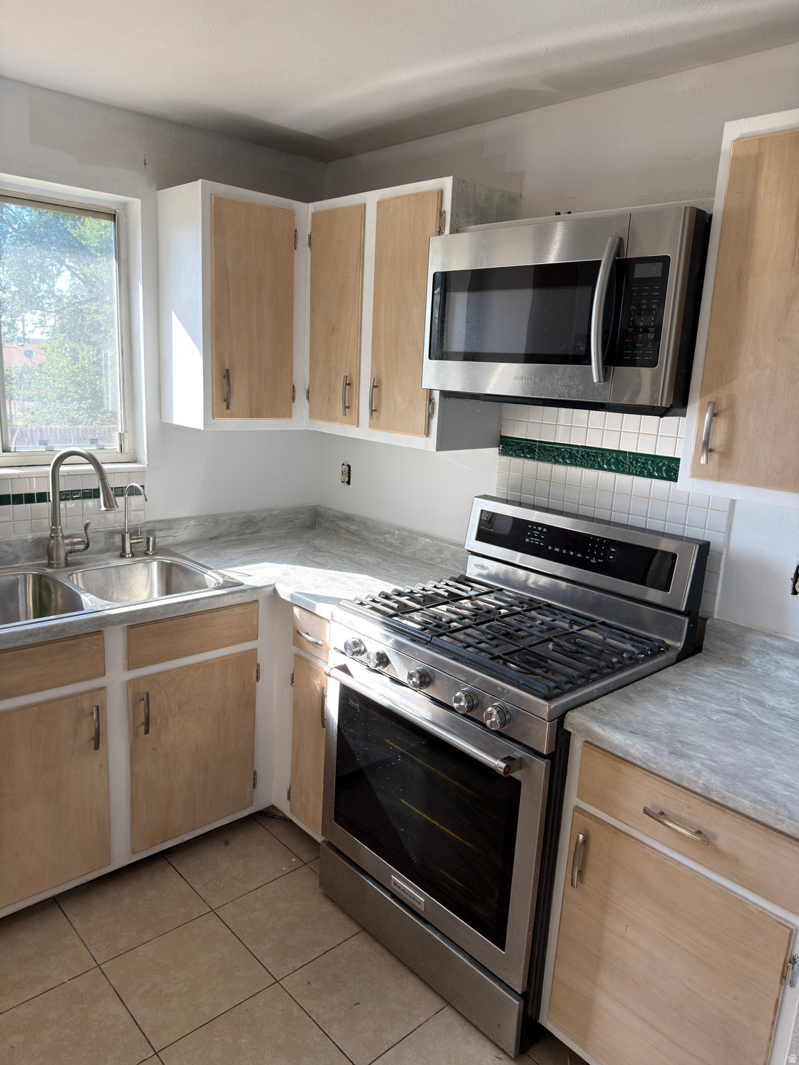 WALLACE HEIGHTS - Residential