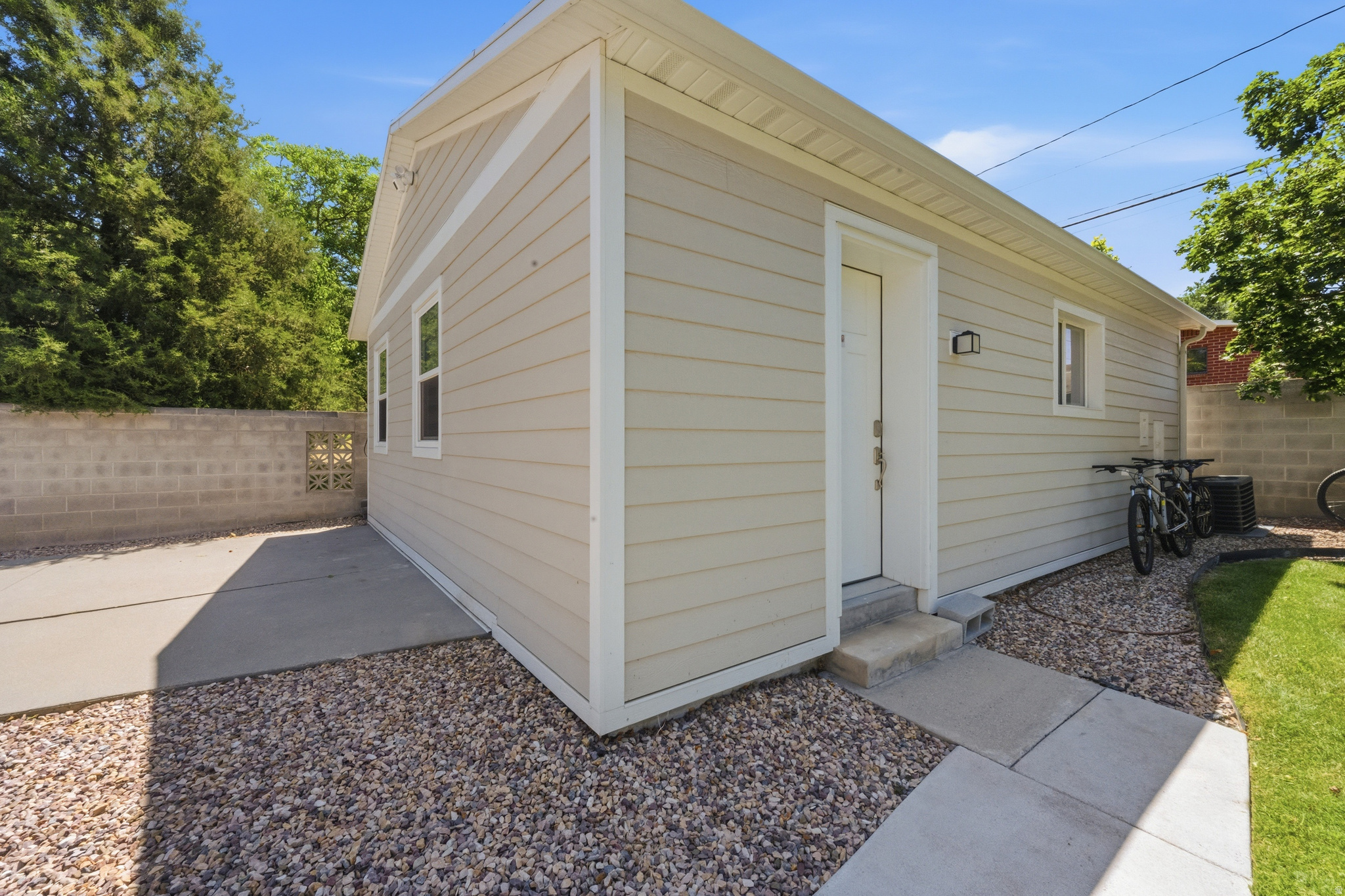 MURRAY DALE - Residential
